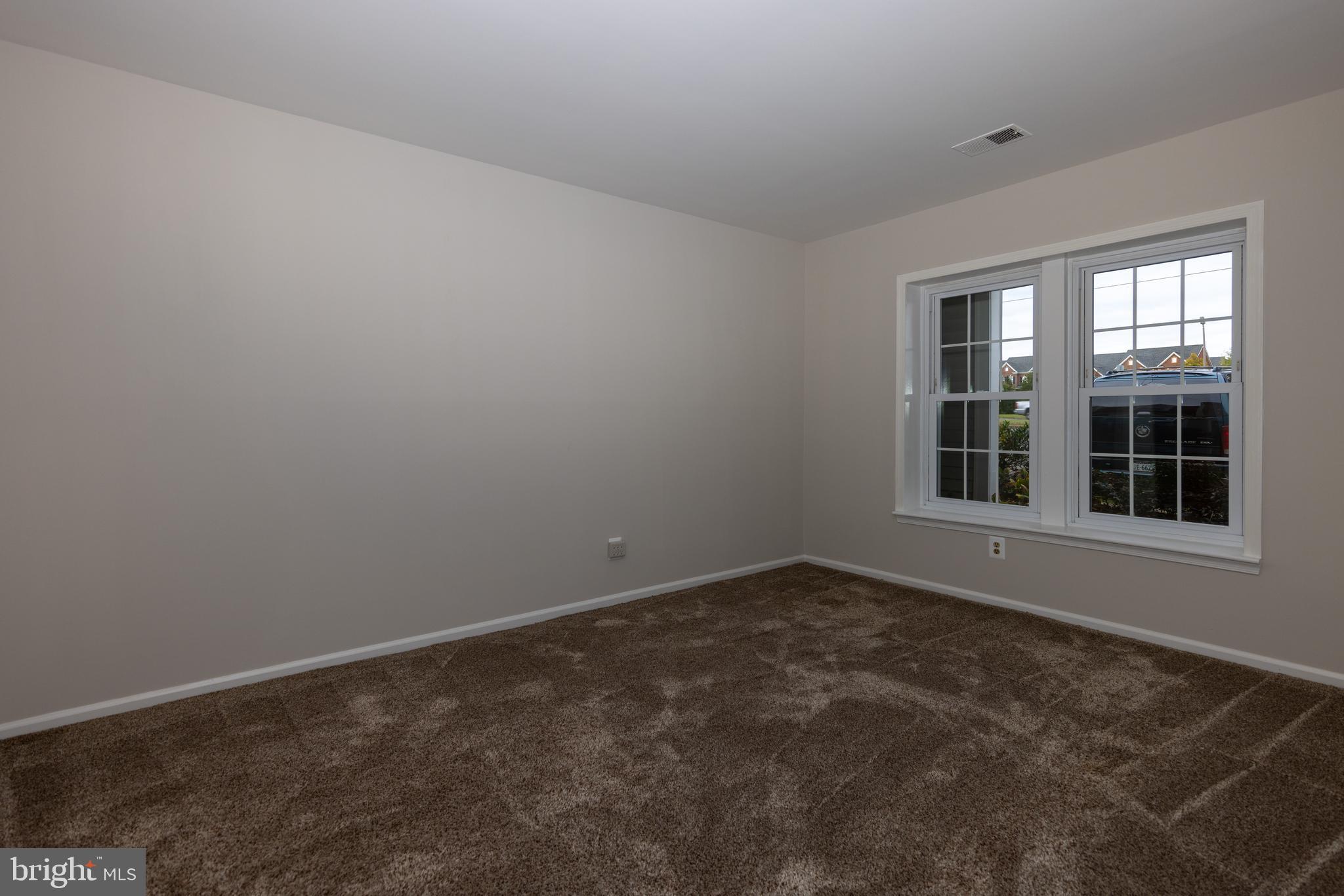 GRAYS POINTE - Residential