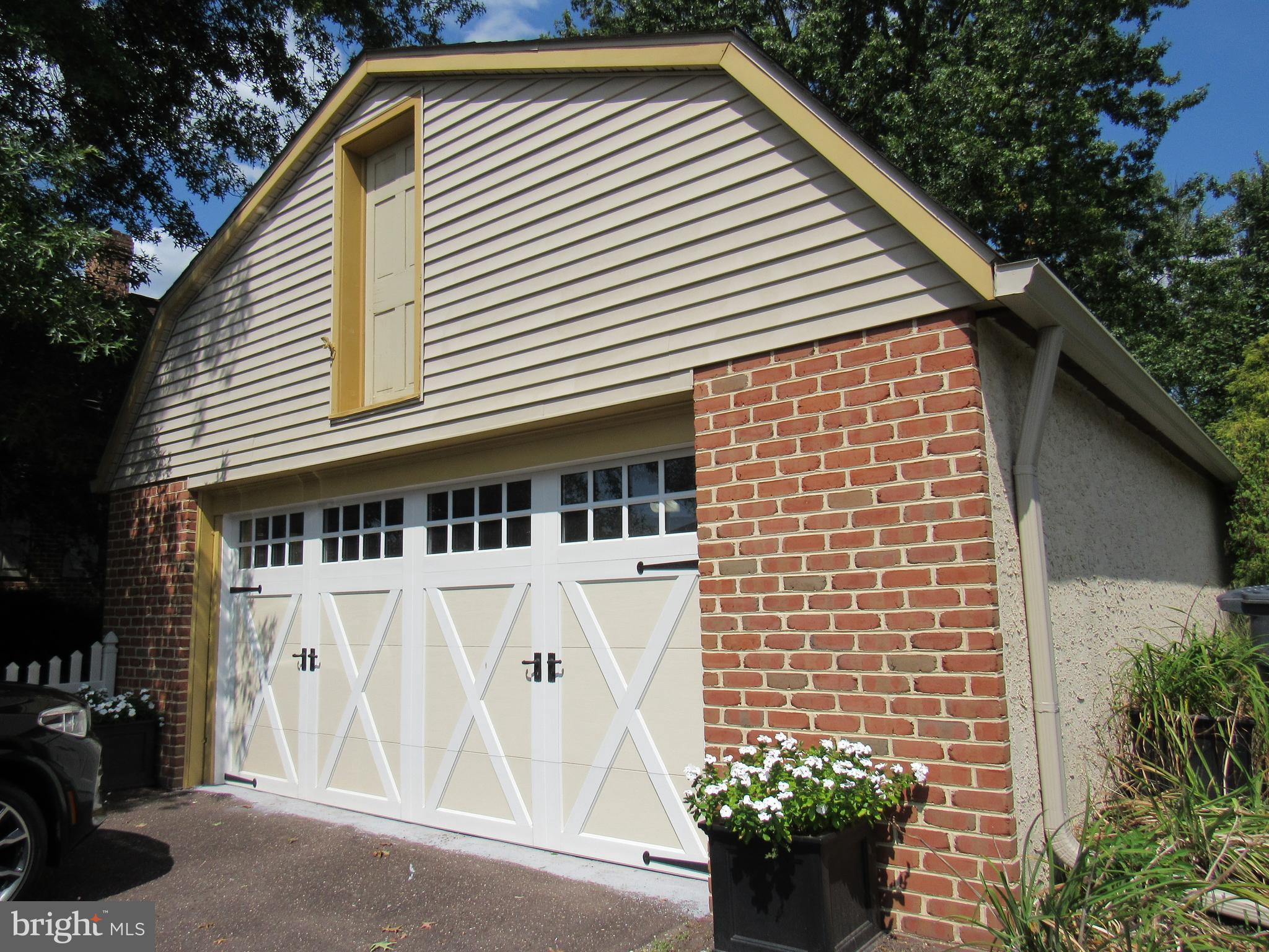 ROSEDALE - Residential