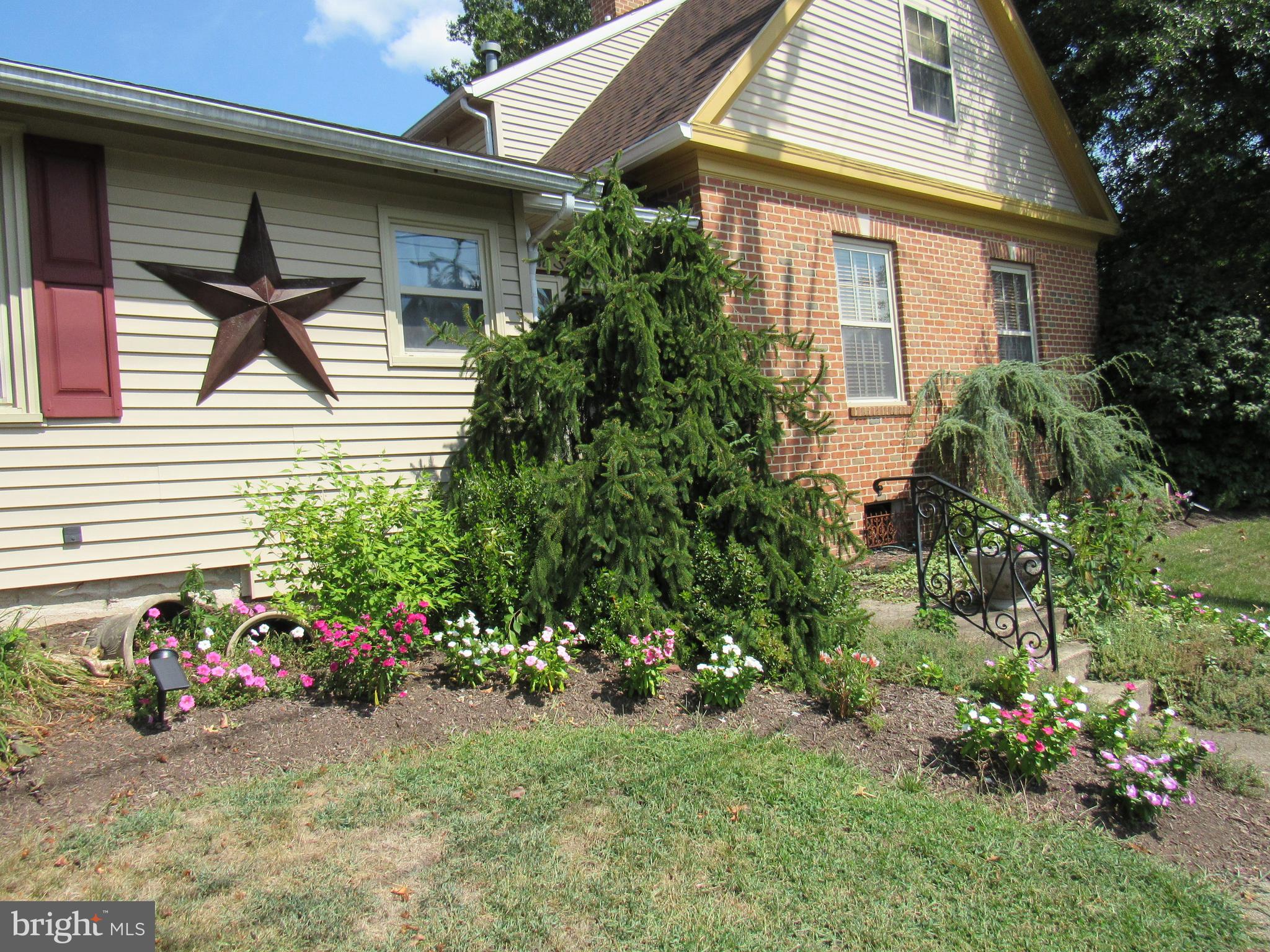 ROSEDALE - Residential