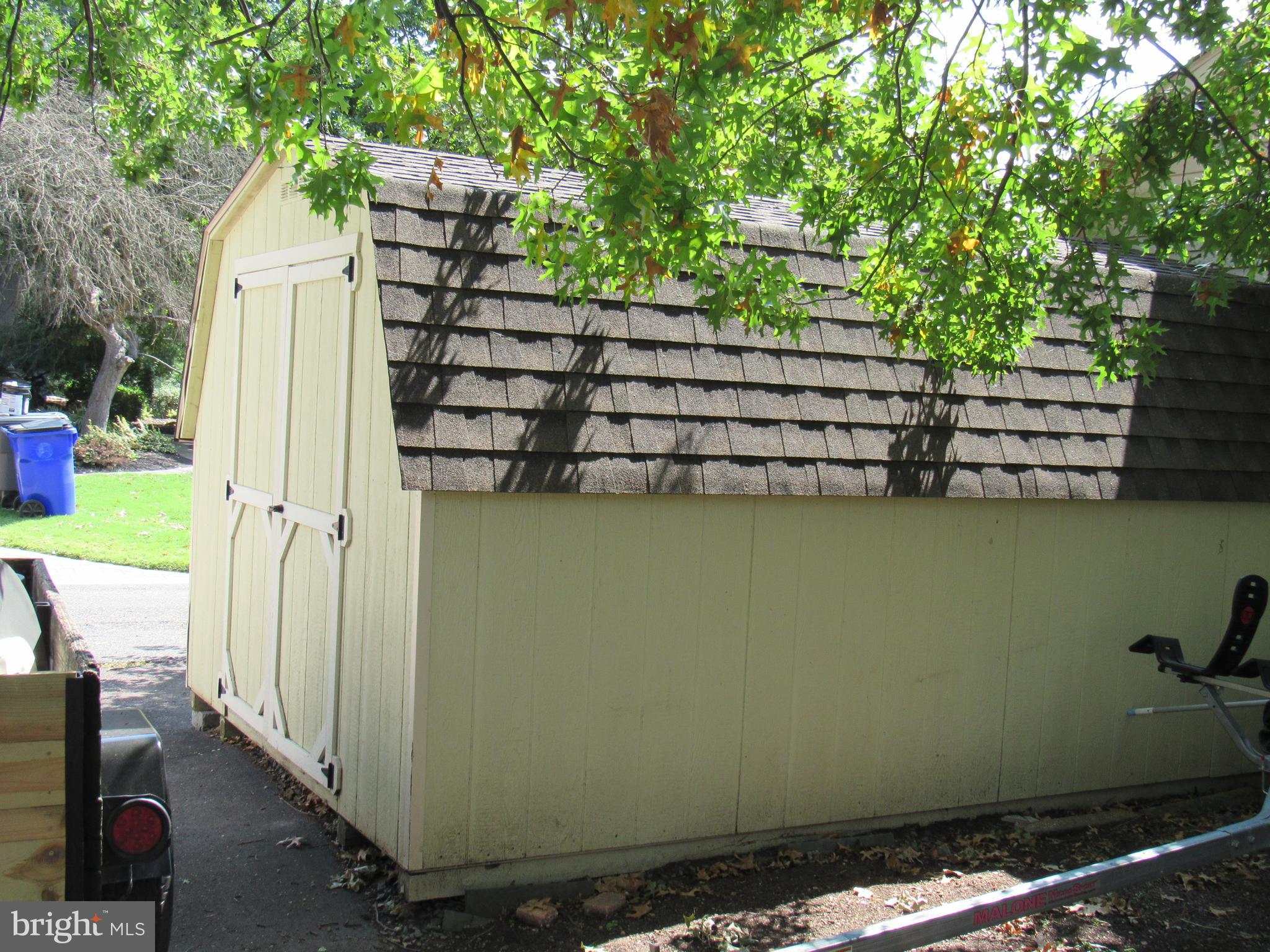 ROSEDALE - Residential