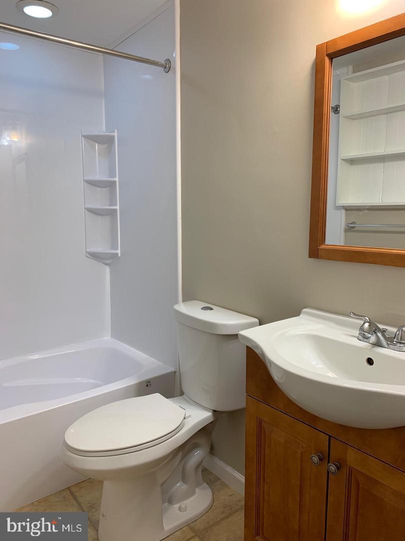 HARPERS CHOICE - Residential Lease