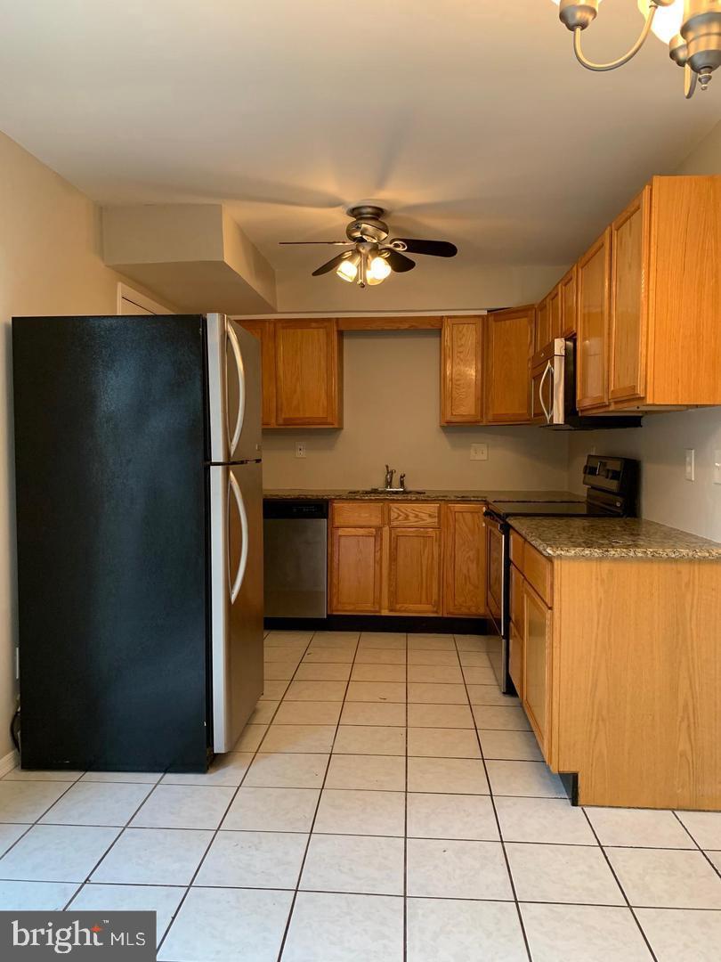 HARPERS CHOICE - Residential Lease