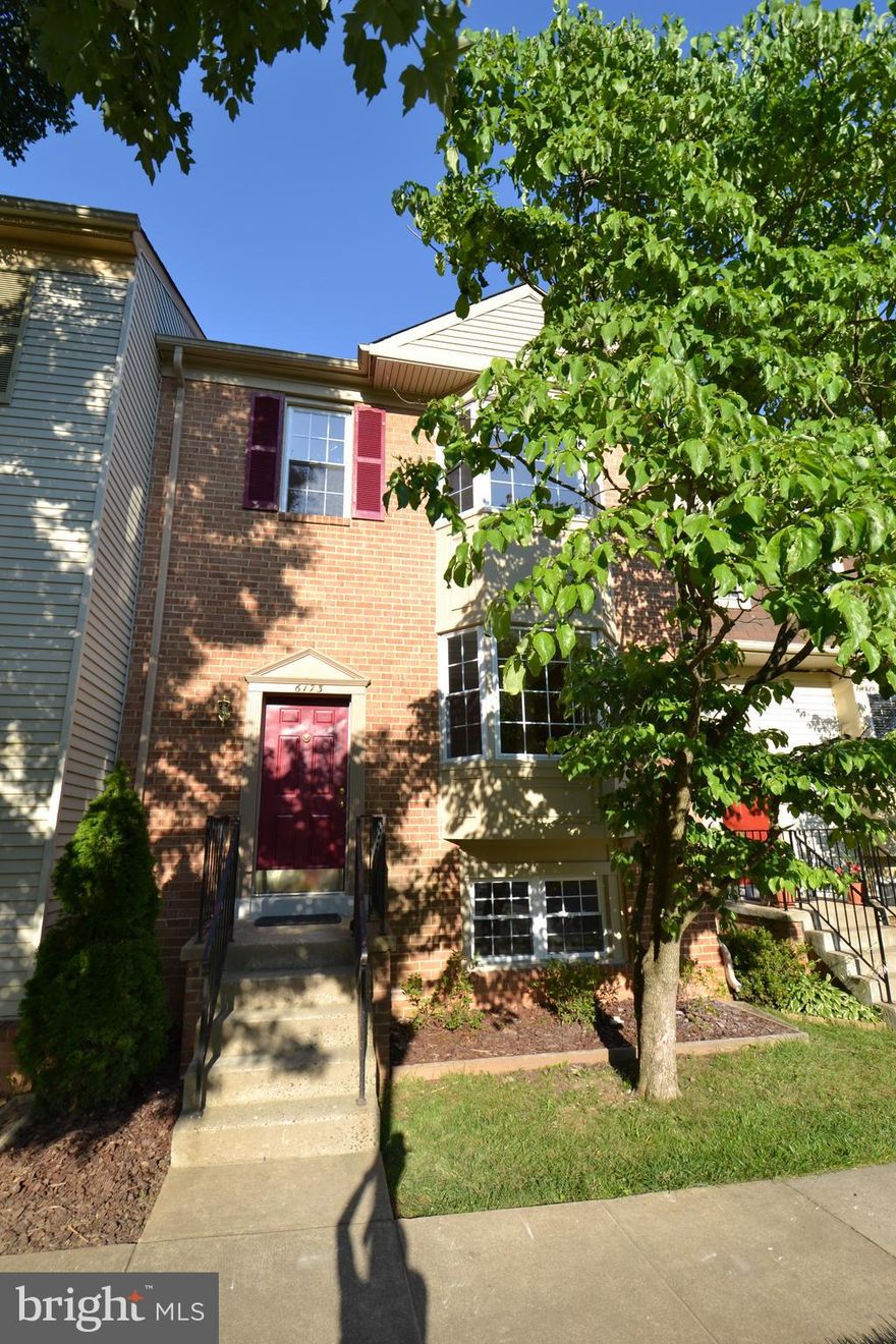 Stainless Steel Appliances, Soft Close Cabinets and Granite Counter top, Updated 3 1/2 bathrooms,  Neutral Paint, Ceramic Tiled Foyer, Open floor plan w/ recessed lighting in Living, Dining & Recreation Room. Large 4 REAL bedrooms w/ ceiling fans. Deck backs the wood off the living & lower deck, Wood Burning Fireplace in Family Room that walks out to patio backs to trees & Fence Yard