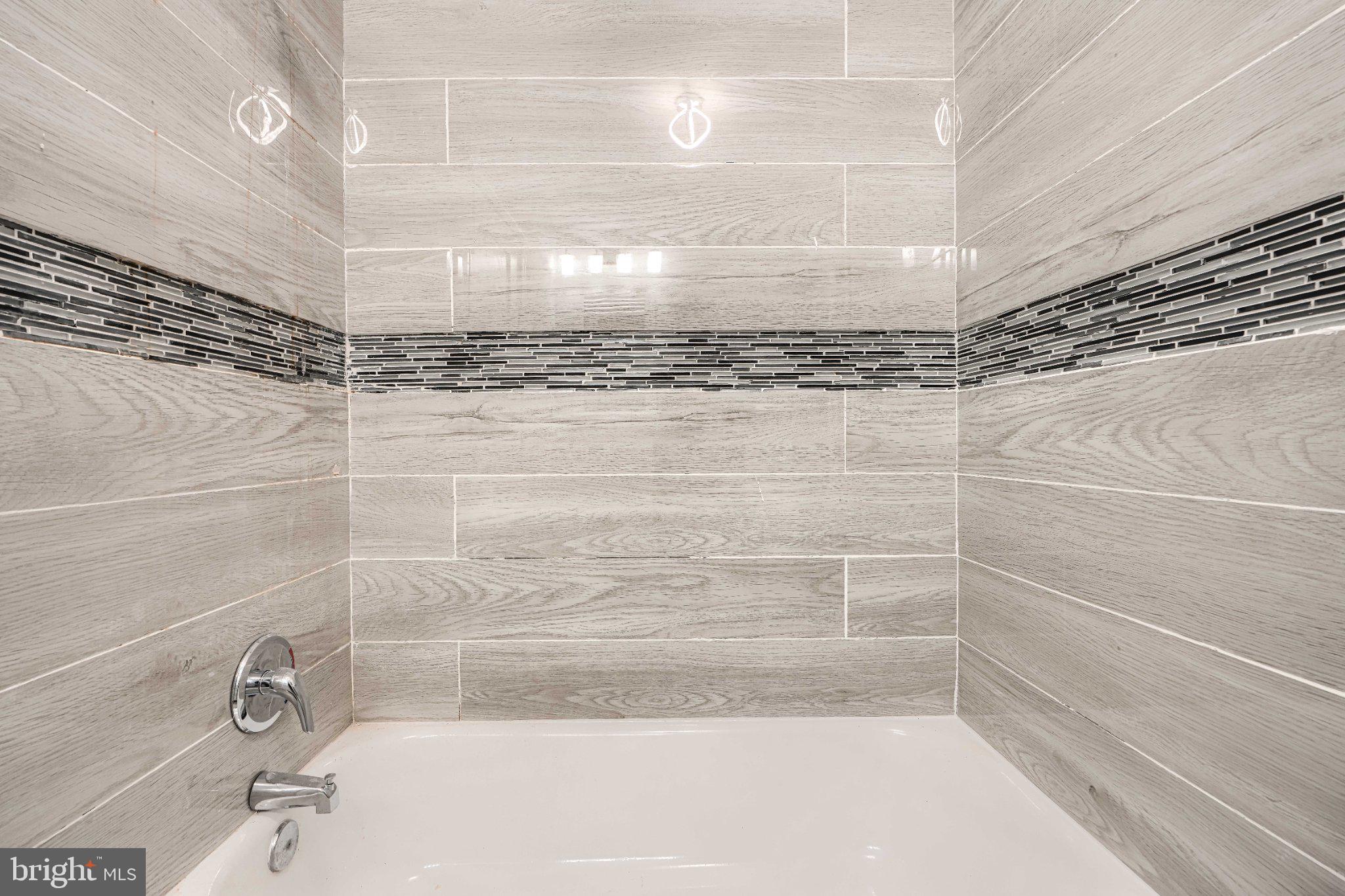 SANDTOWN-WINCHESTER - Residential