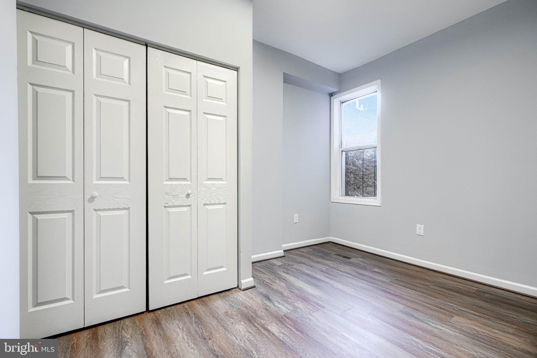 SANDTOWN-WINCHESTER - Residential