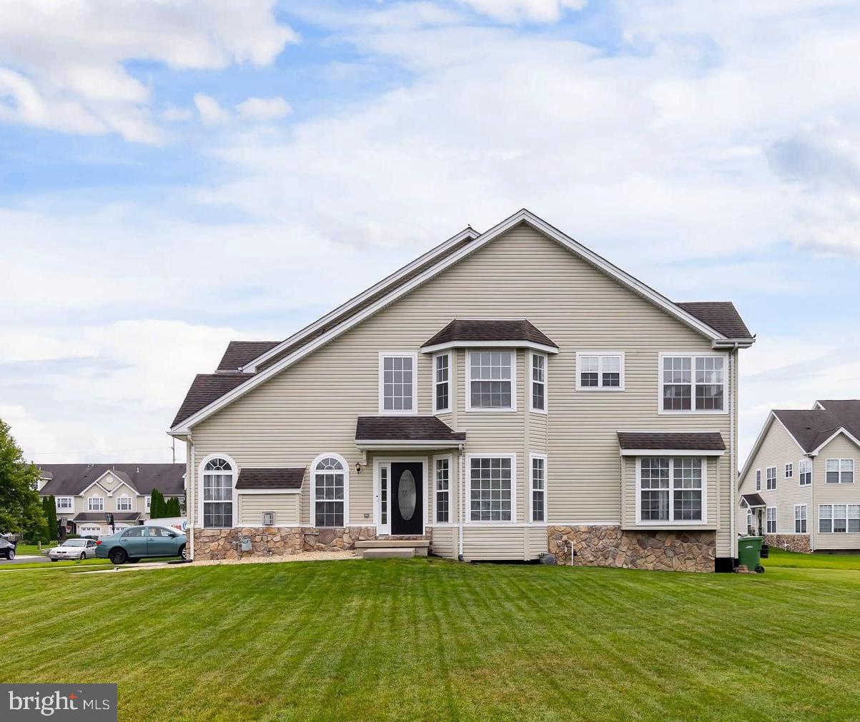288 WESTBROOK DRIVE