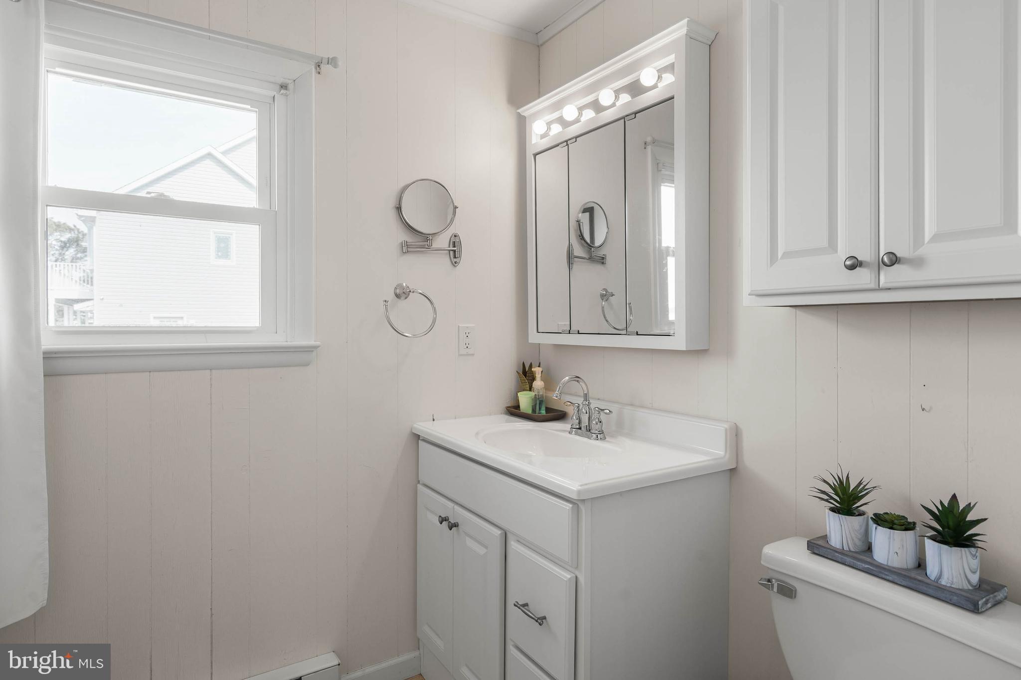 INDIAN RIVER ACRES - Residential