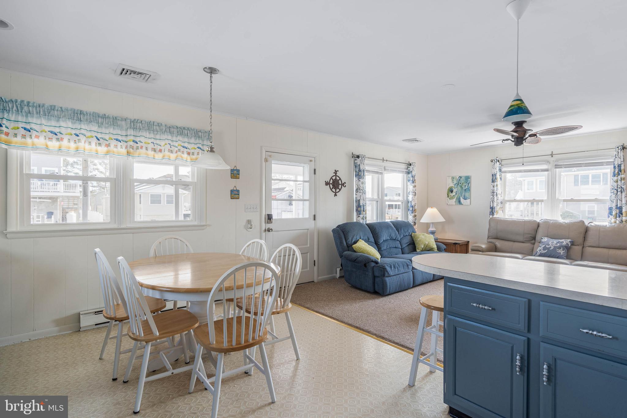 INDIAN RIVER ACRES - Residential