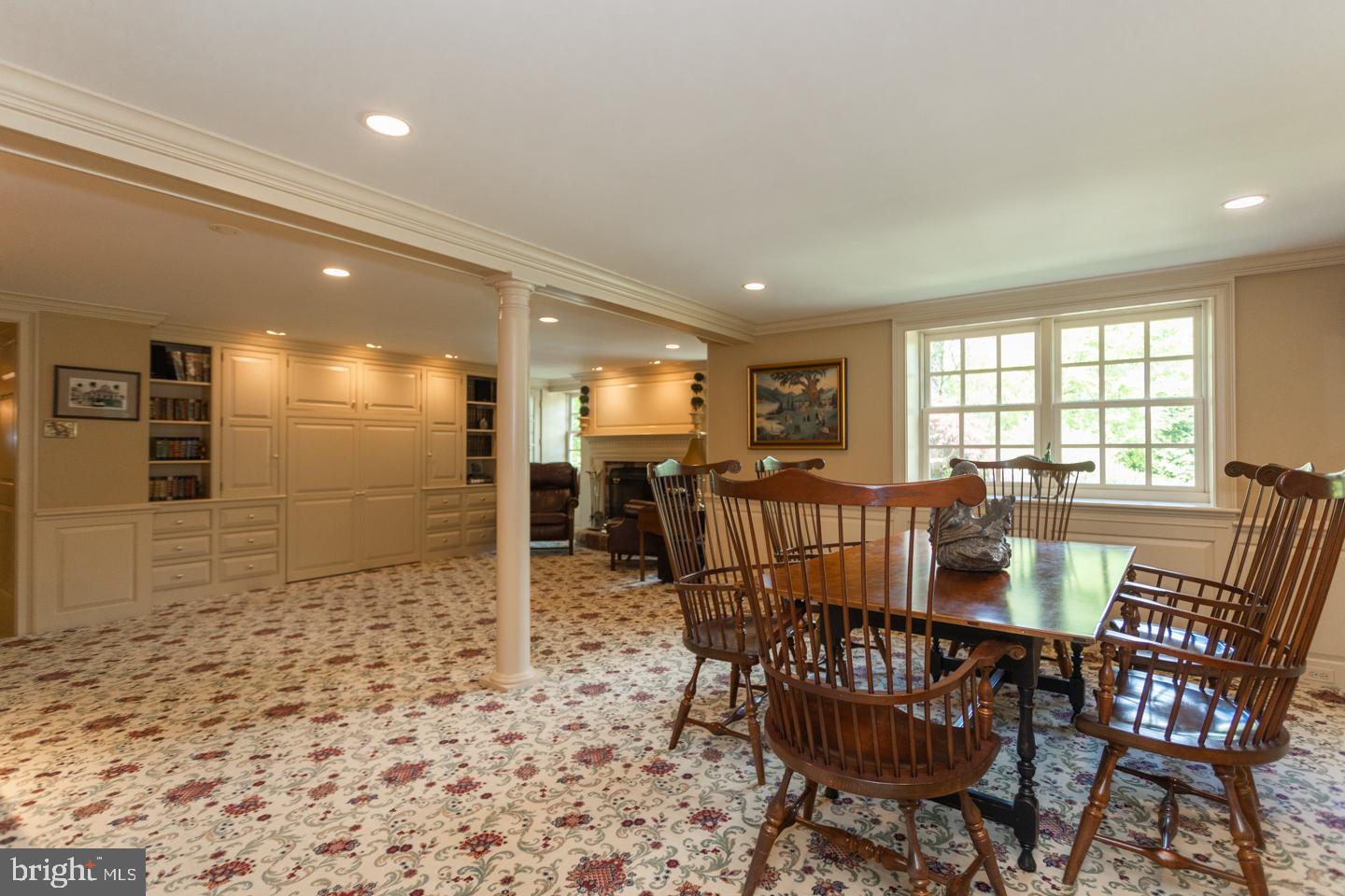 TIMBER KNOLL - Residential