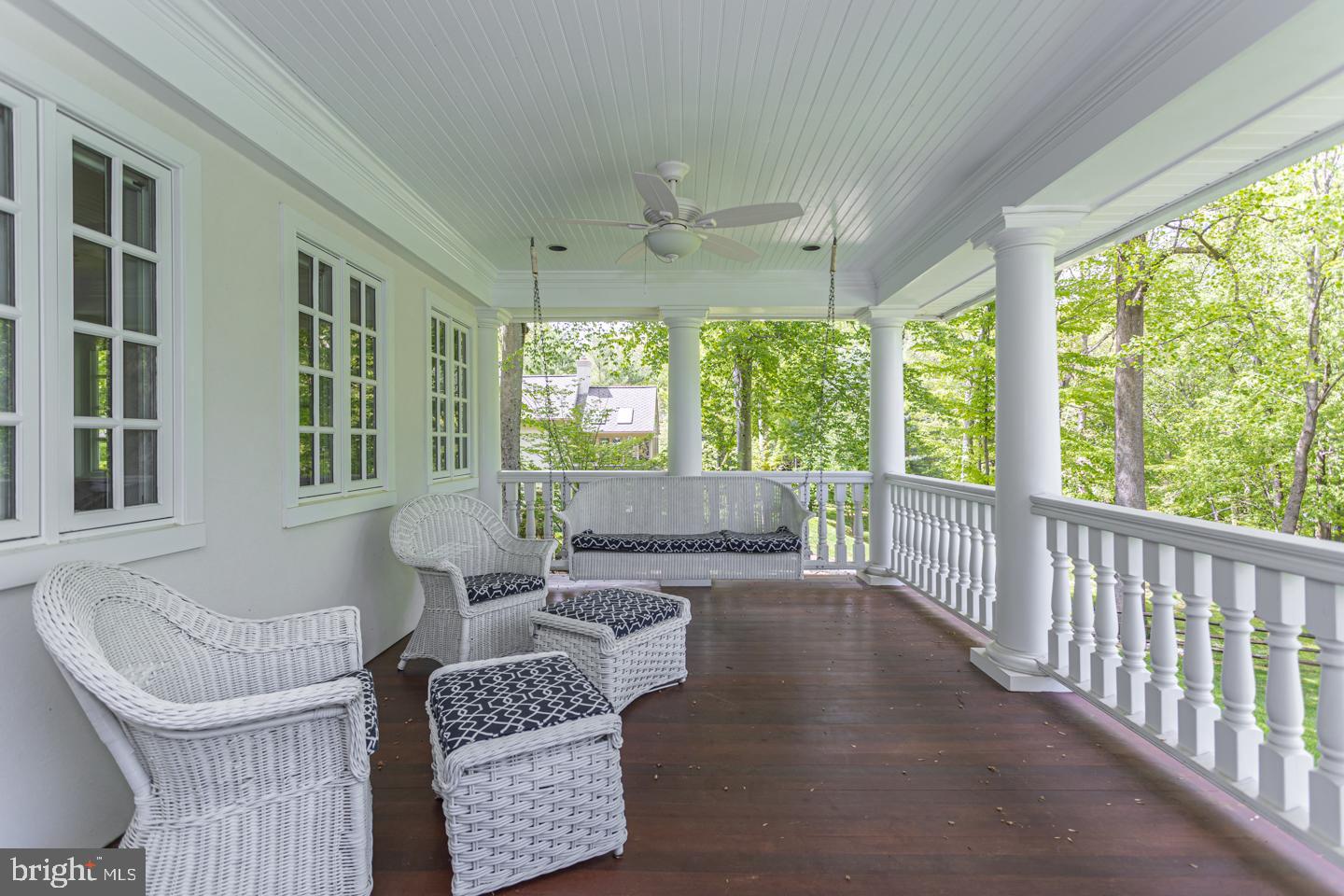 TIMBER KNOLL - Residential