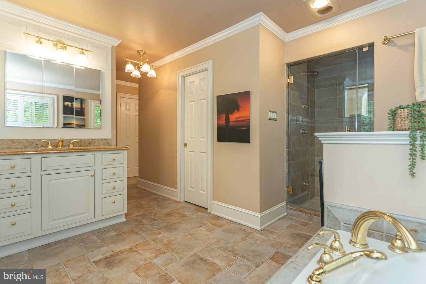 TIMBER KNOLL - Residential