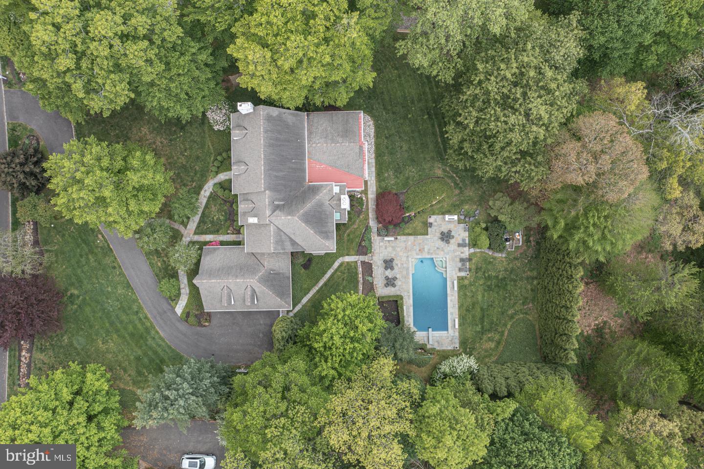 TIMBER KNOLL - Residential