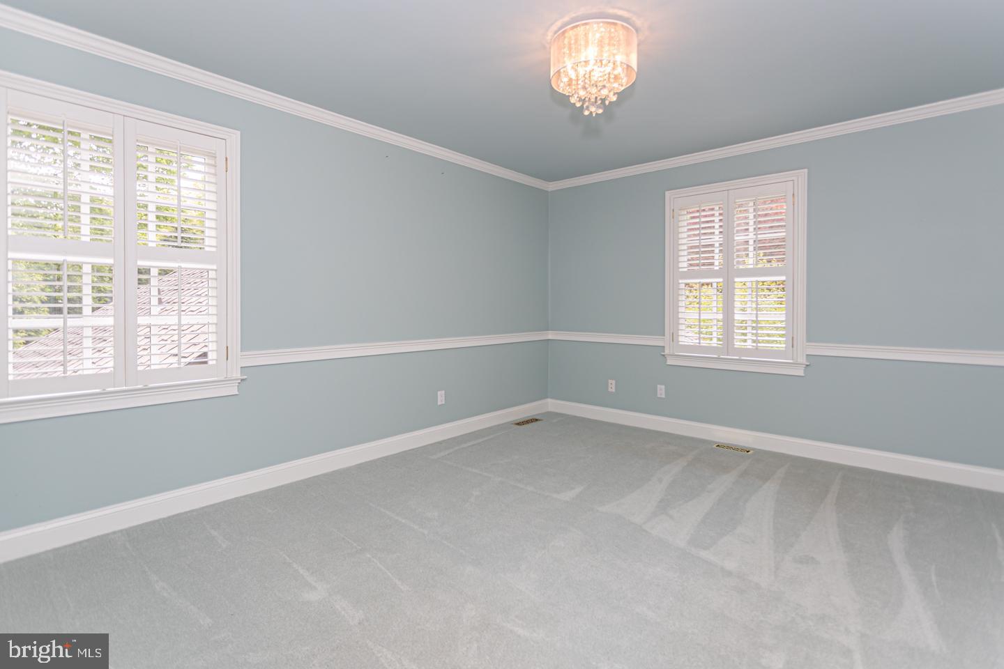 TIMBER KNOLL - Residential