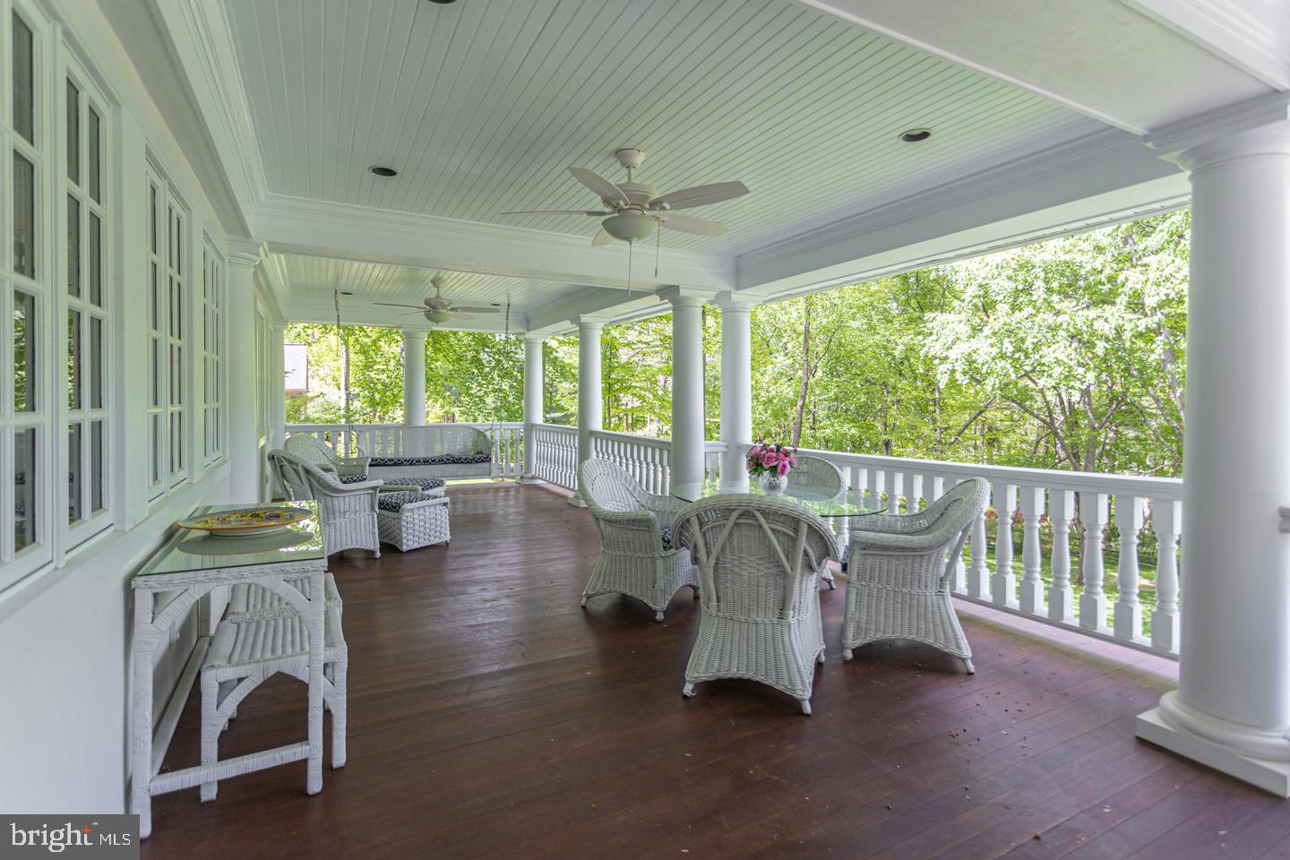 TIMBER KNOLL - Residential