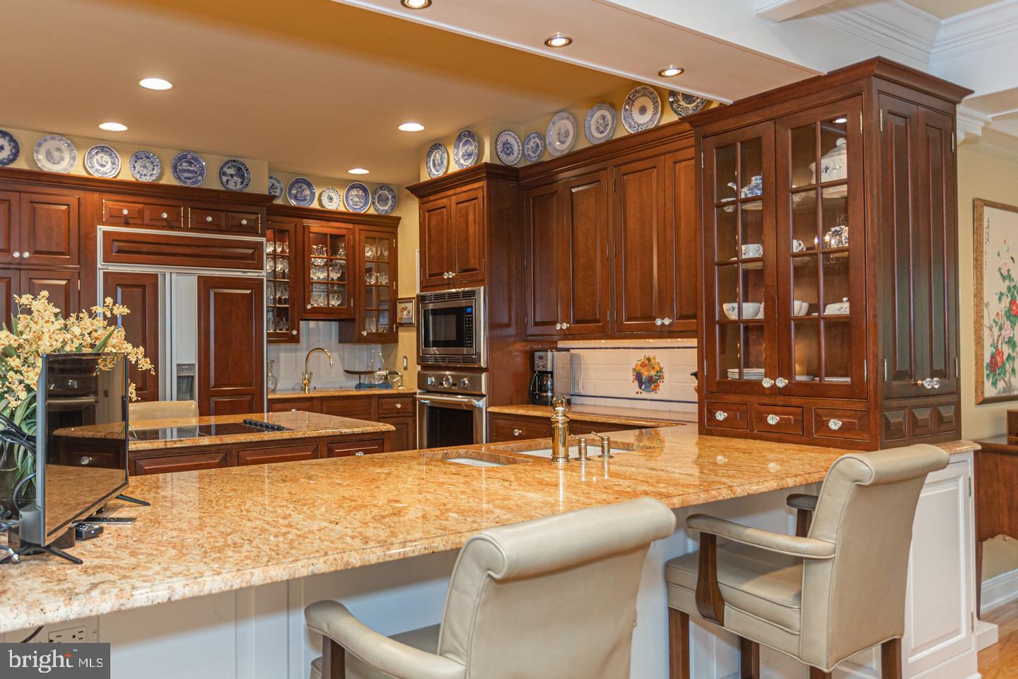 TIMBER KNOLL - Residential