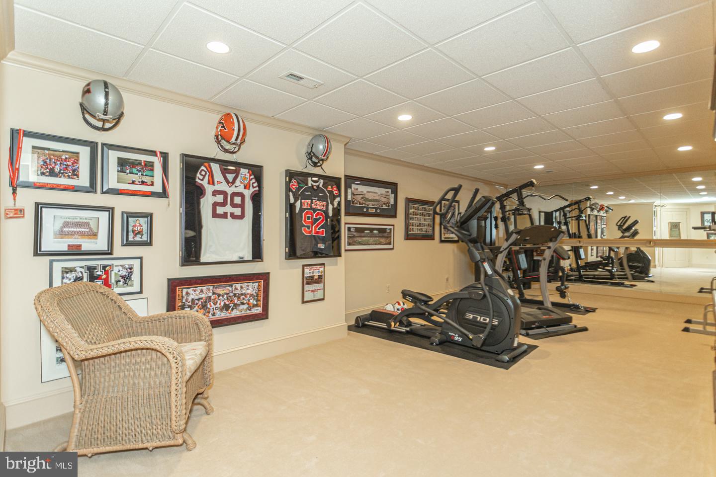 TIMBER KNOLL - Residential