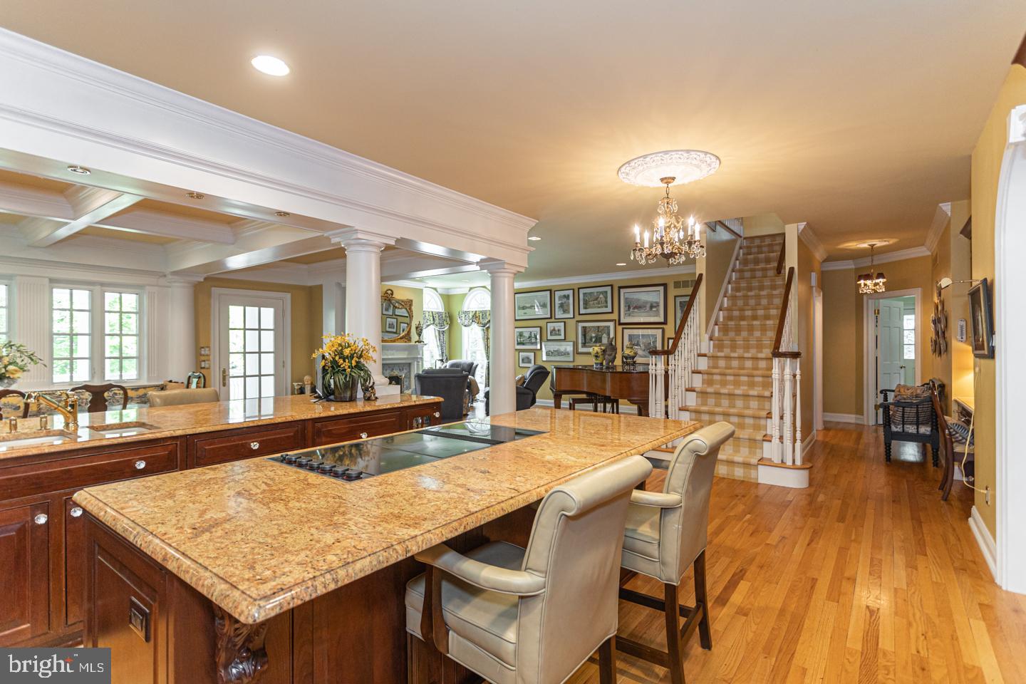 TIMBER KNOLL - Residential