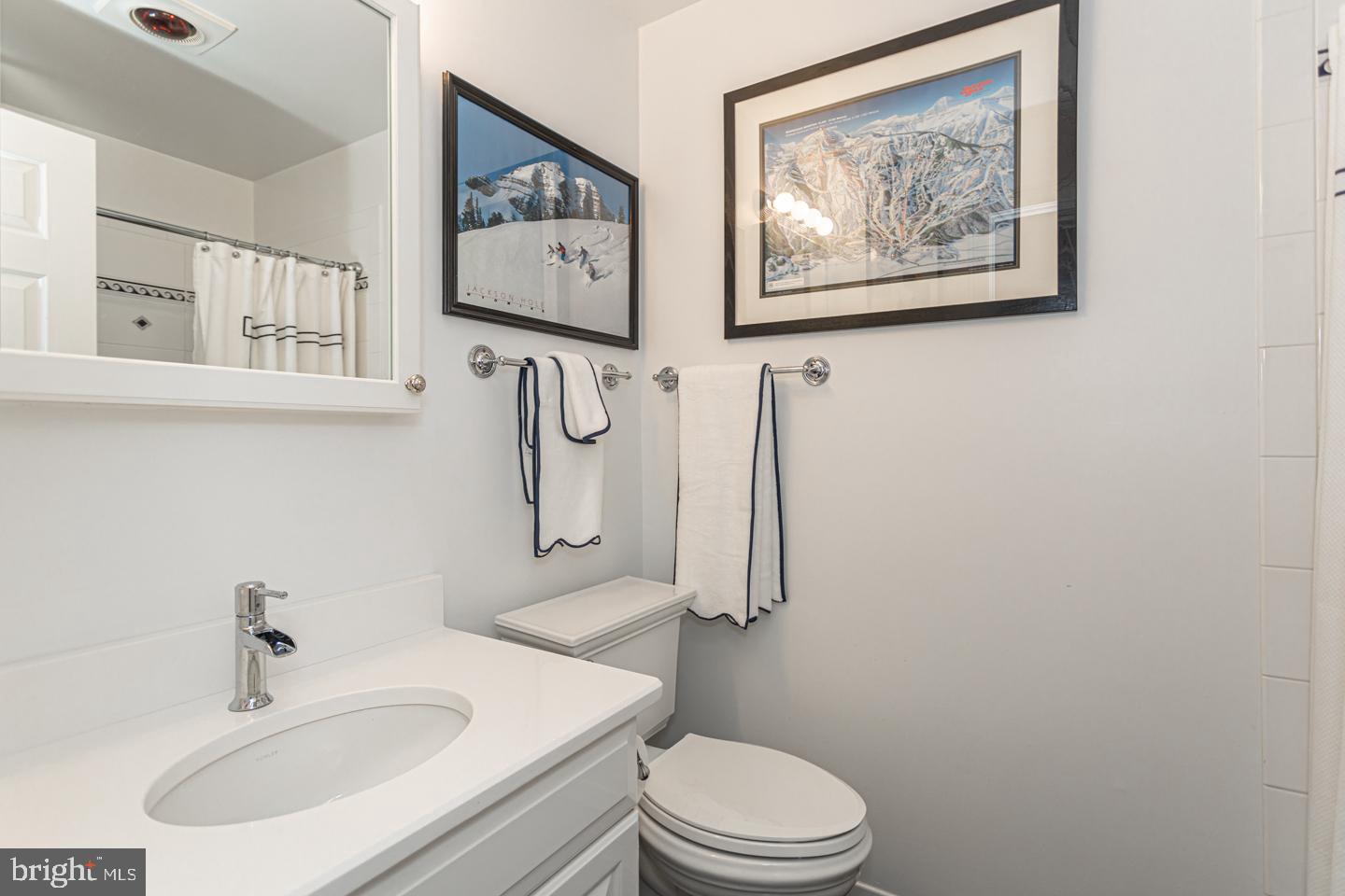 TIMBER KNOLL - Residential