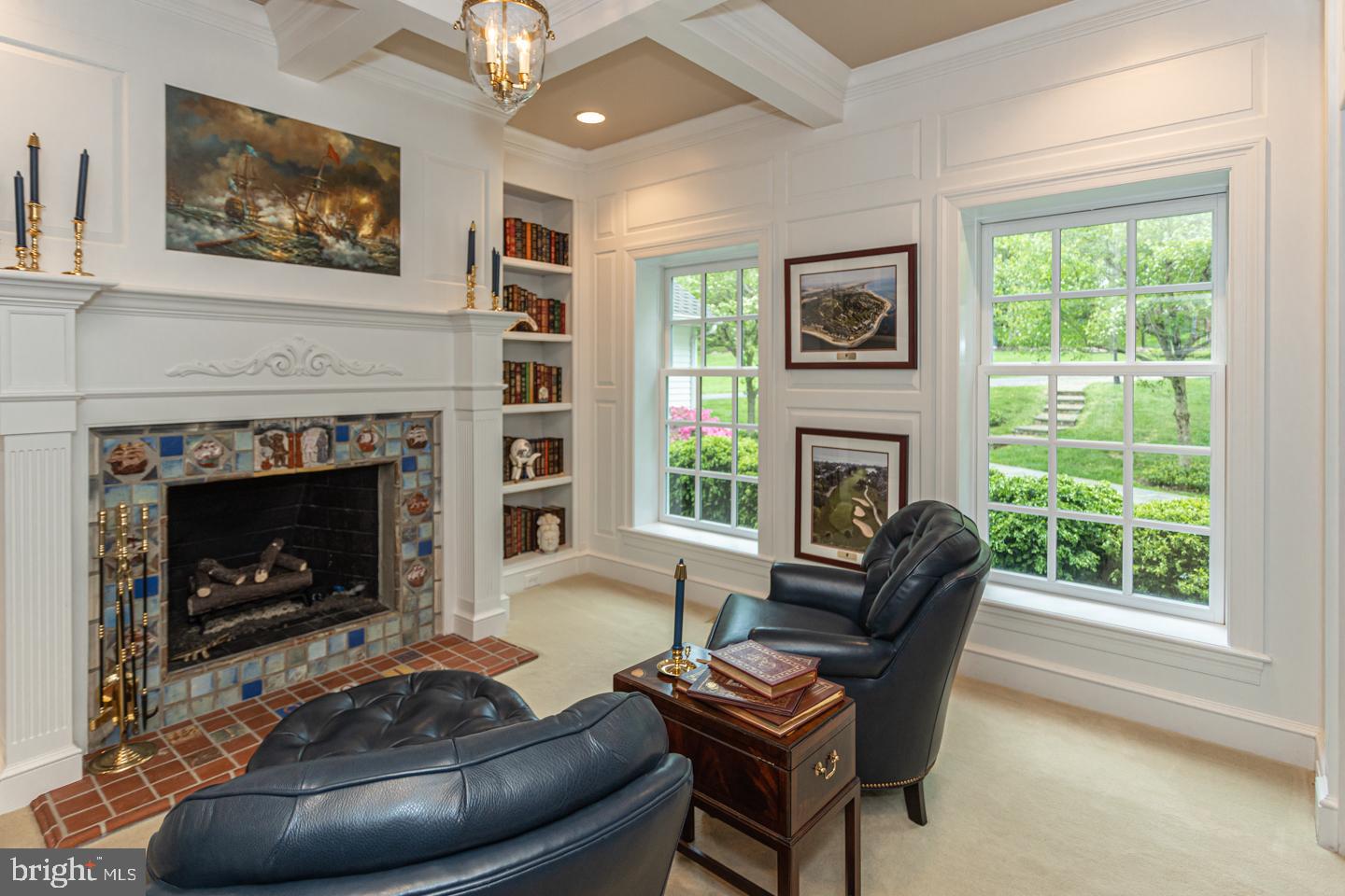 TIMBER KNOLL - Residential