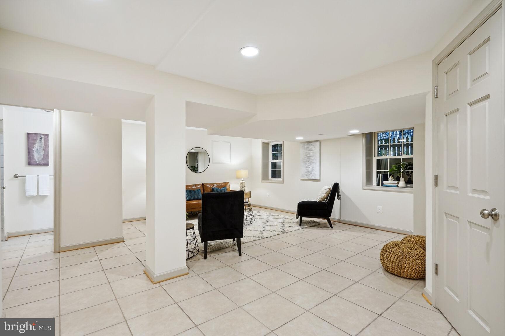 FOSTORIA - Residential