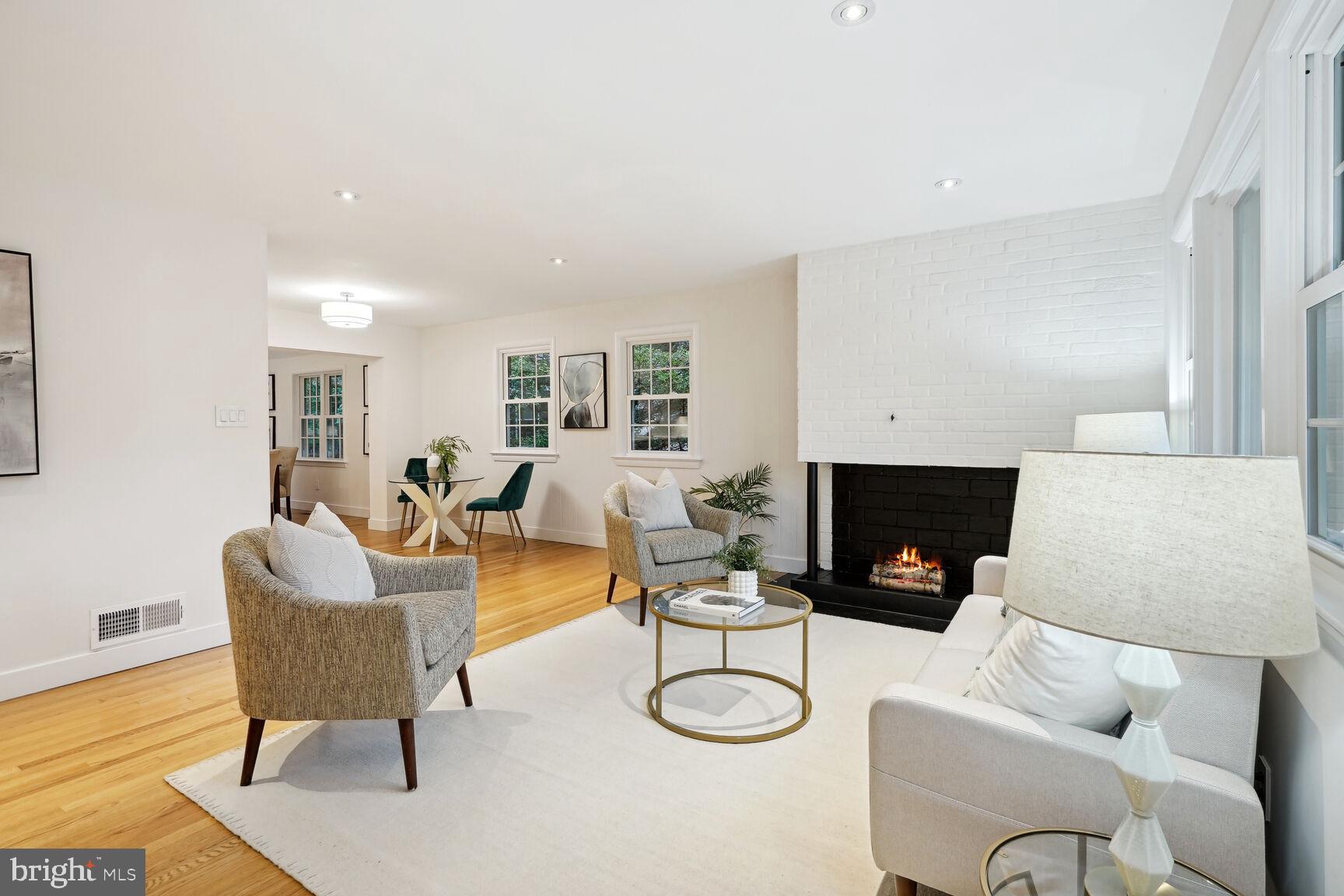 FOSTORIA - Residential