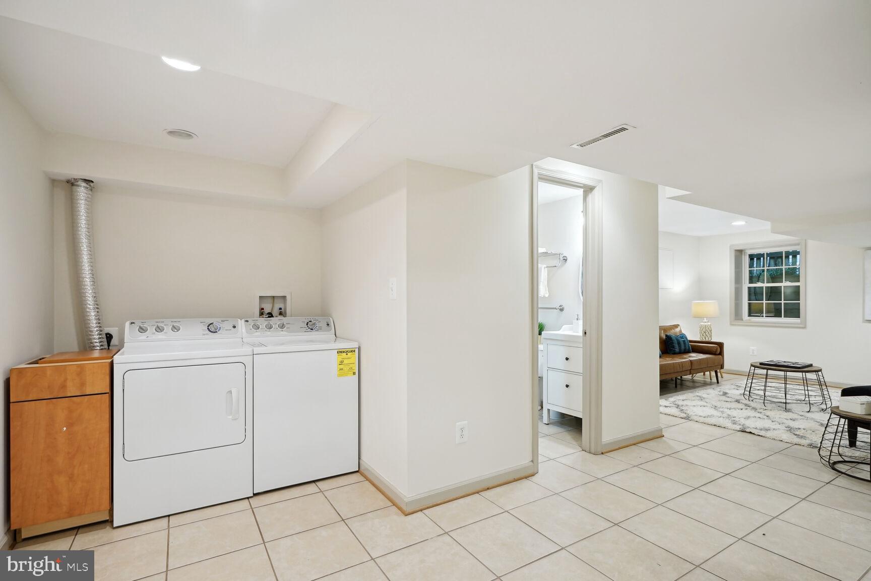 FOSTORIA - Residential