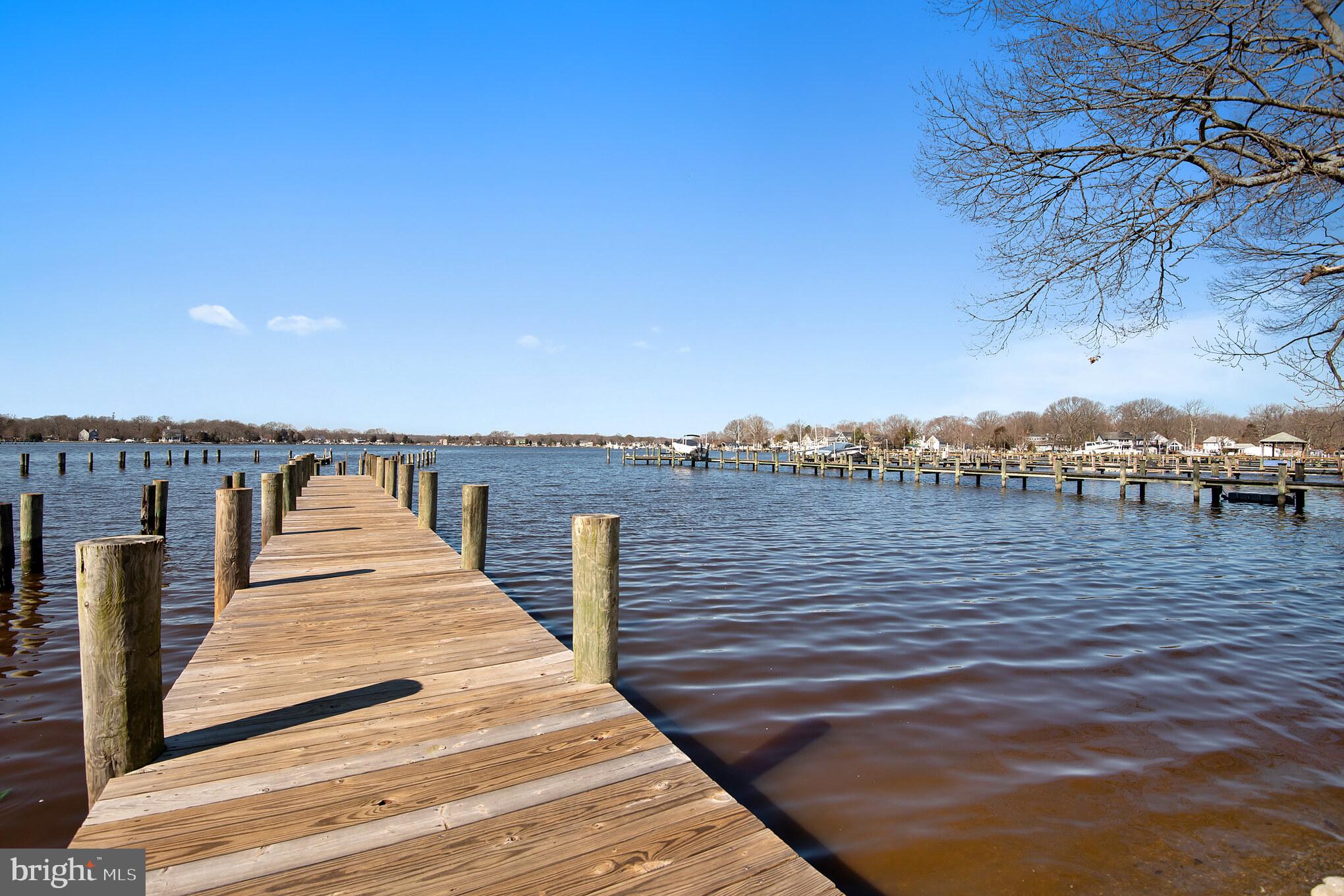 AVALON SHORES - Residential