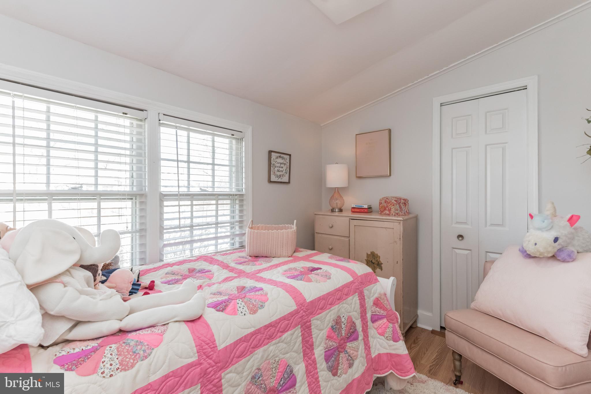 AVALON SHORES - Residential