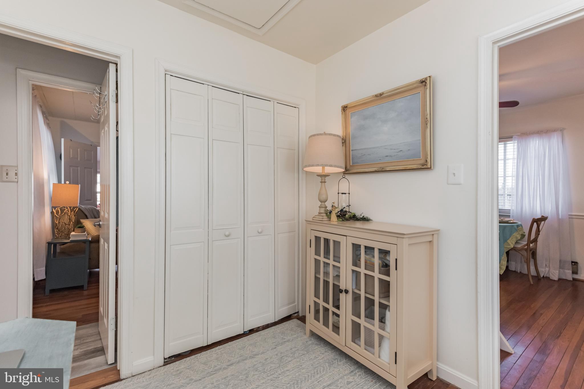 AVALON SHORES - Residential