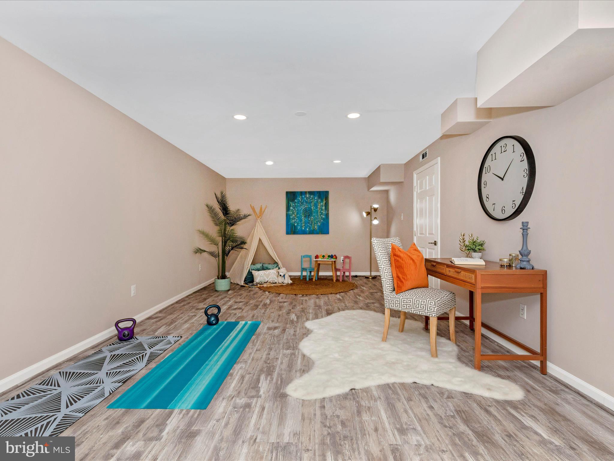 KEMPTOWN - Residential