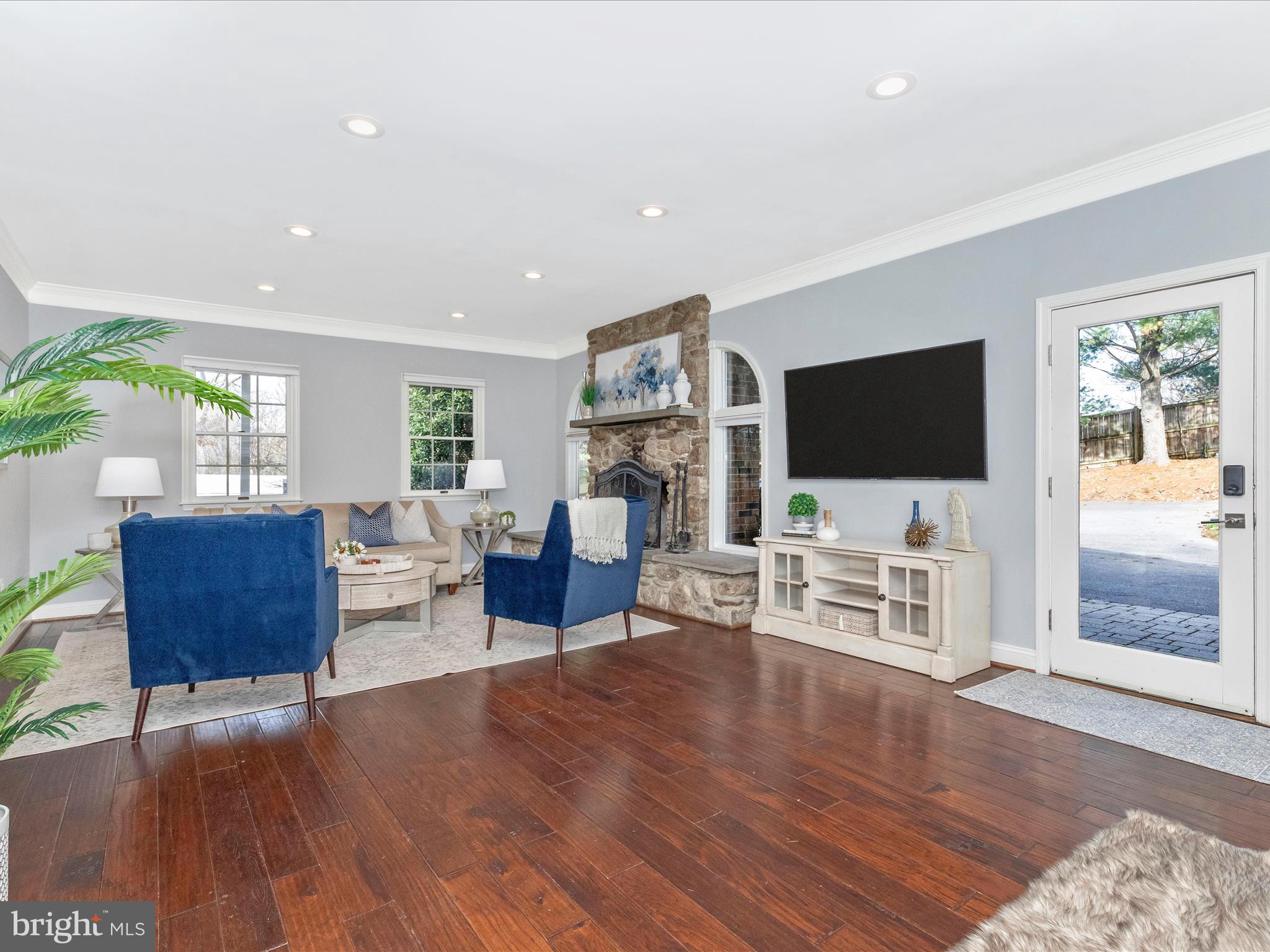 KEMPTOWN - Residential