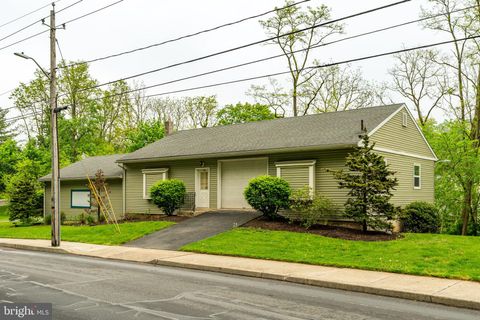160 E FULTON STREET EPHRATA PA 17522