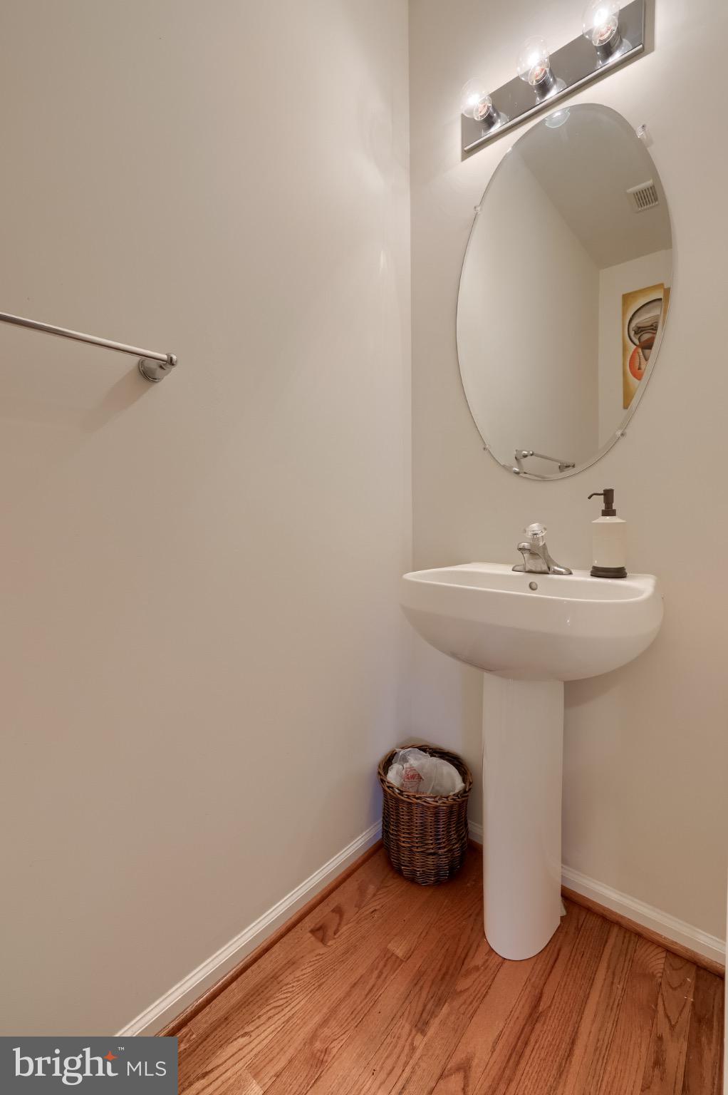 HIGH MEADOW - Residential