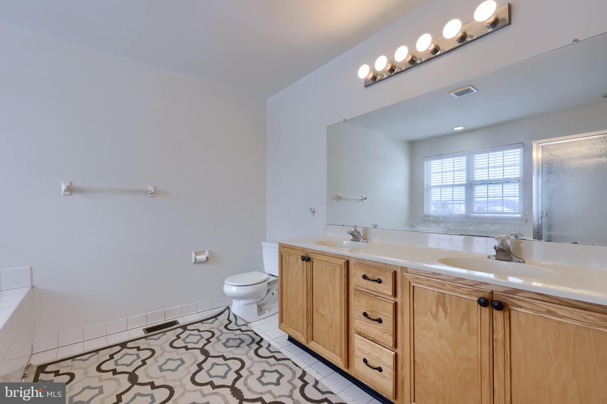 HIGH MEADOW - Residential