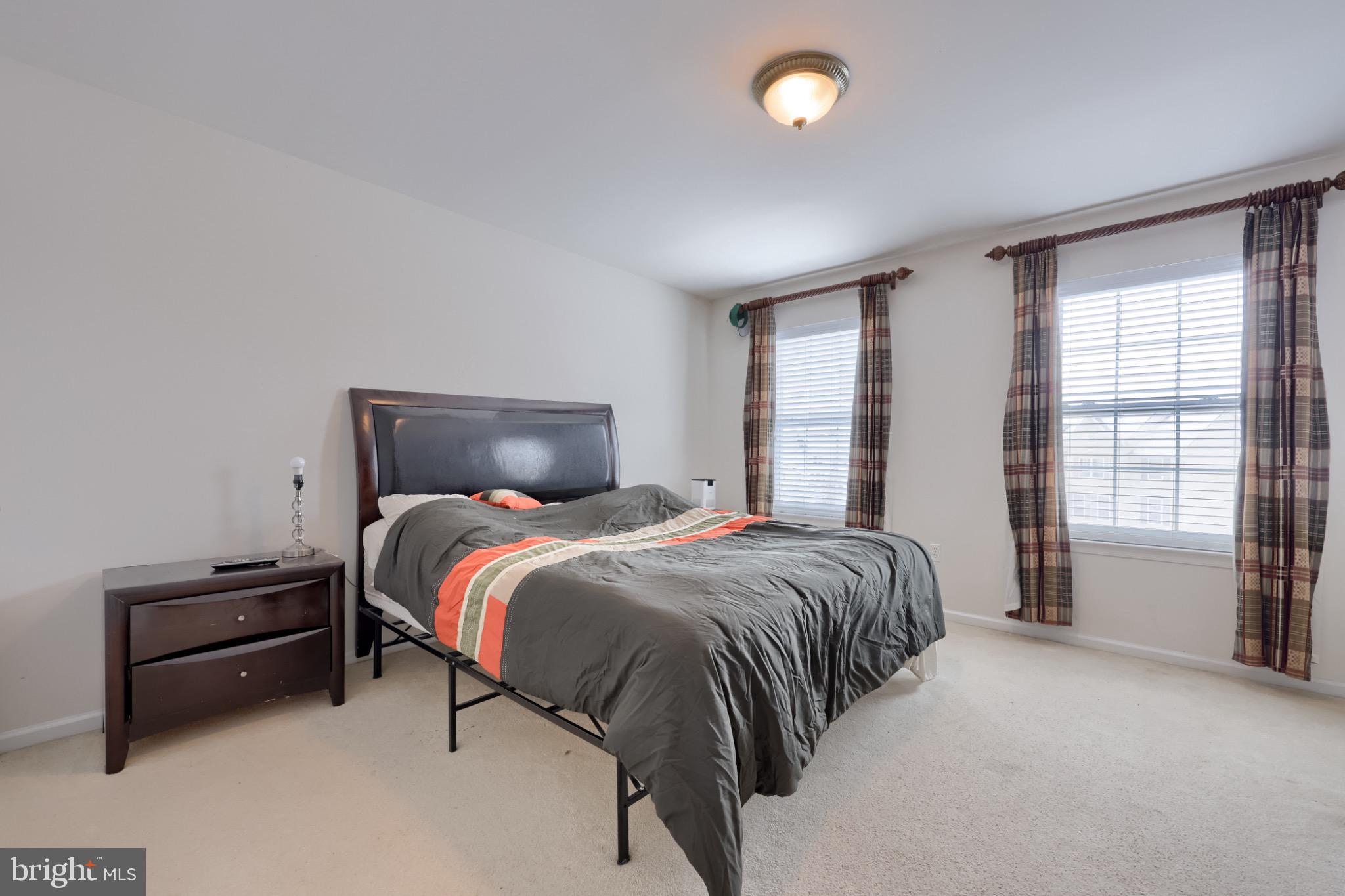 HIGH MEADOW - Residential