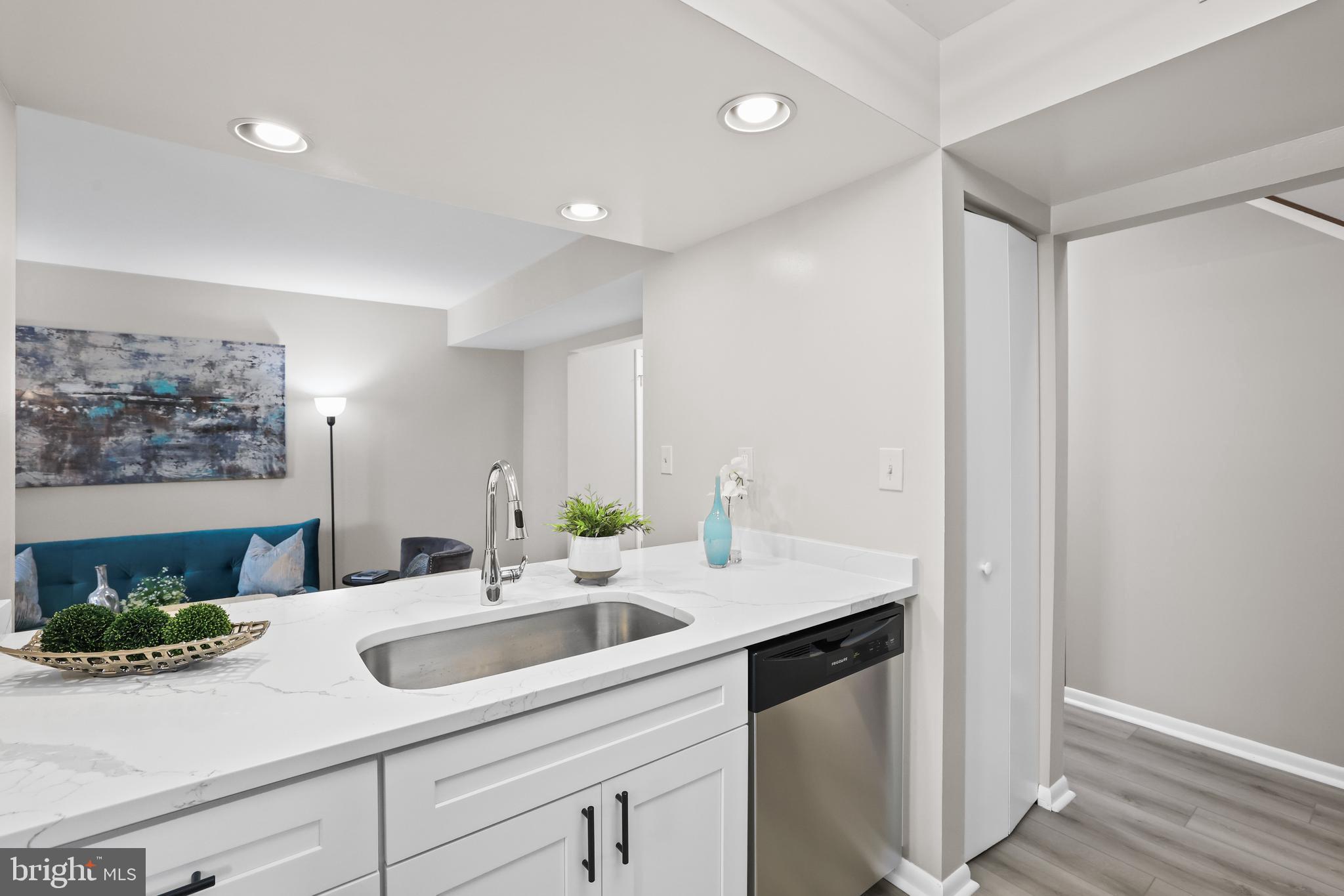 MARLBOROUGH CONDOMINIUM - Residential