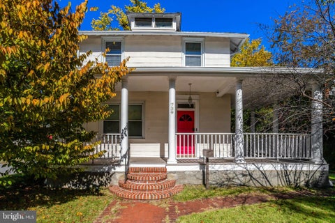 Photo of 739 22nd Street S, ARLINGTON, VA 22202 (MLS # VAAR2081206)