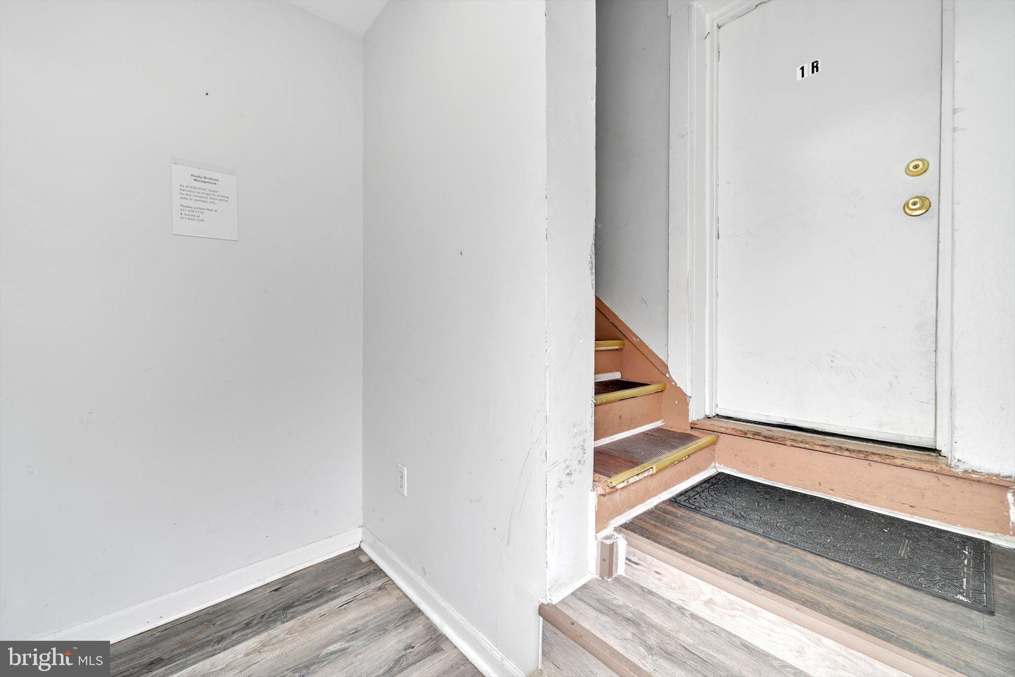 1027 WALNUT STREET