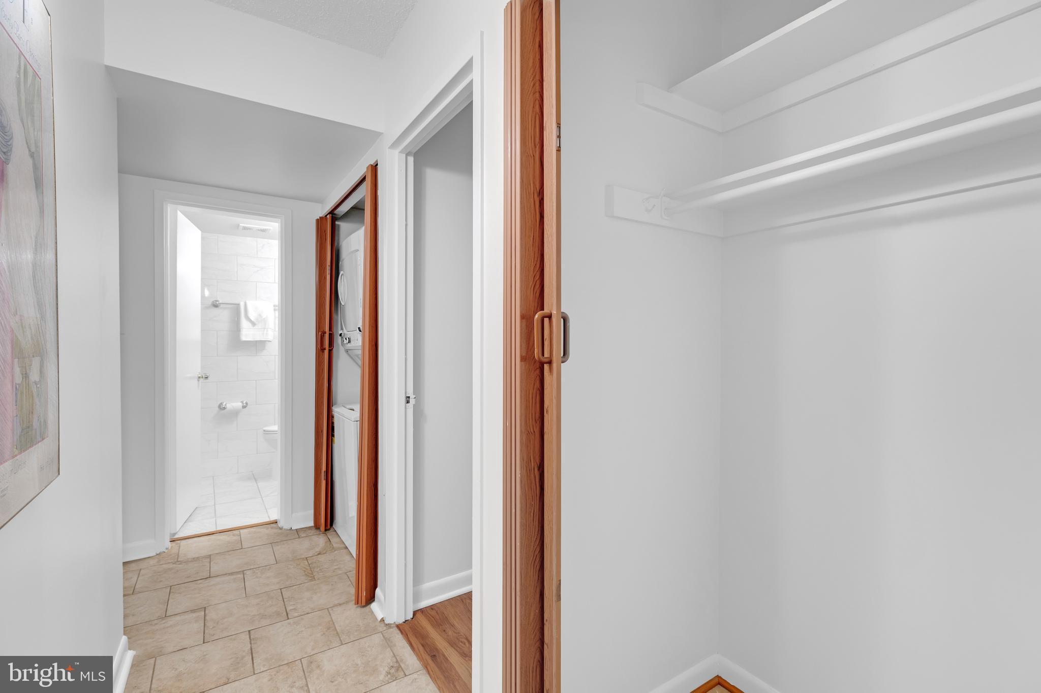 SHADOWOOD - Residential