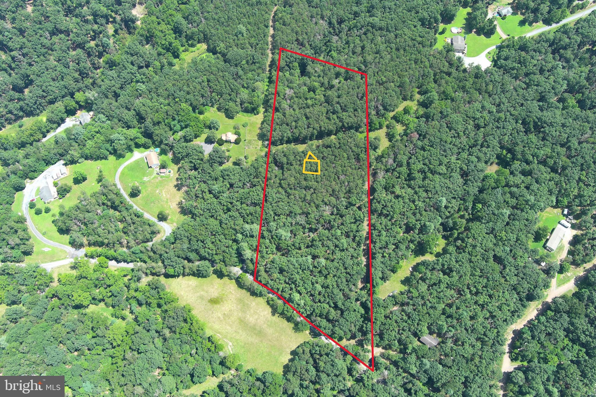 9 ACRES ON FALLS ROAD