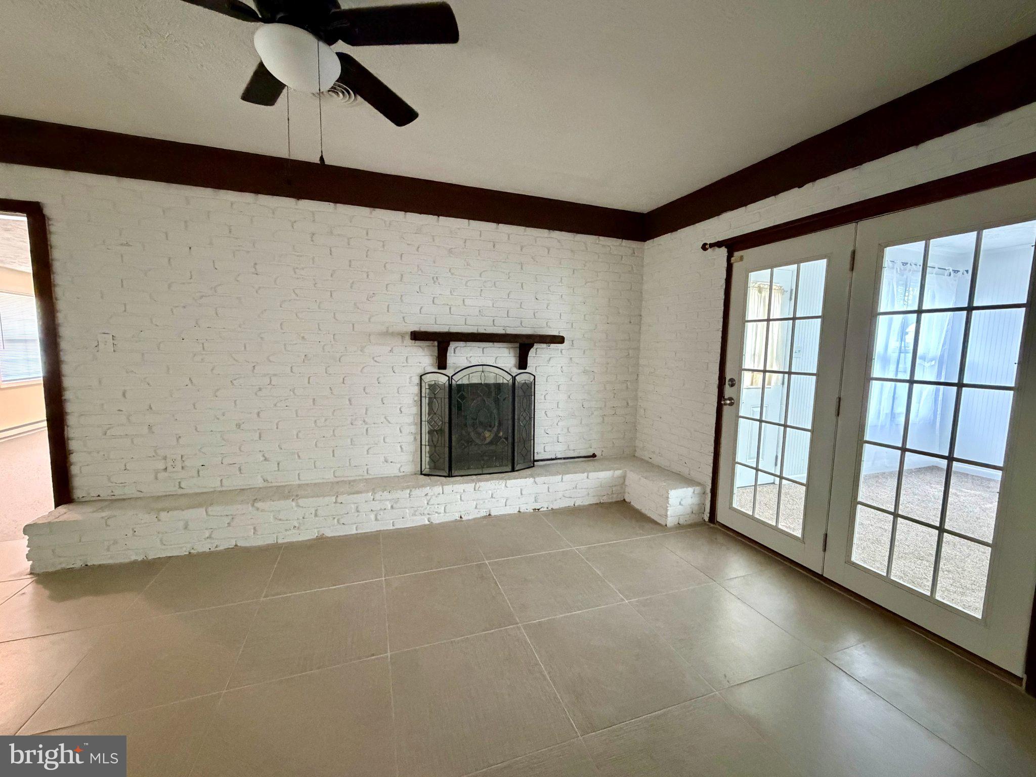 SANDY LEVEL ESTATES - Residential