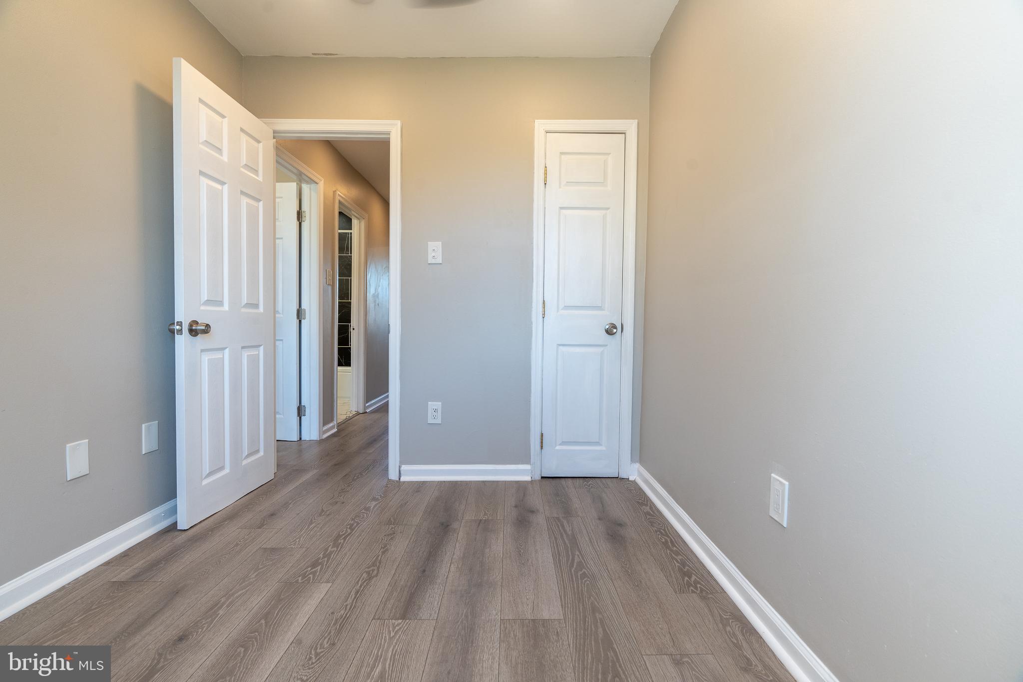 FRANKFORD - Residential