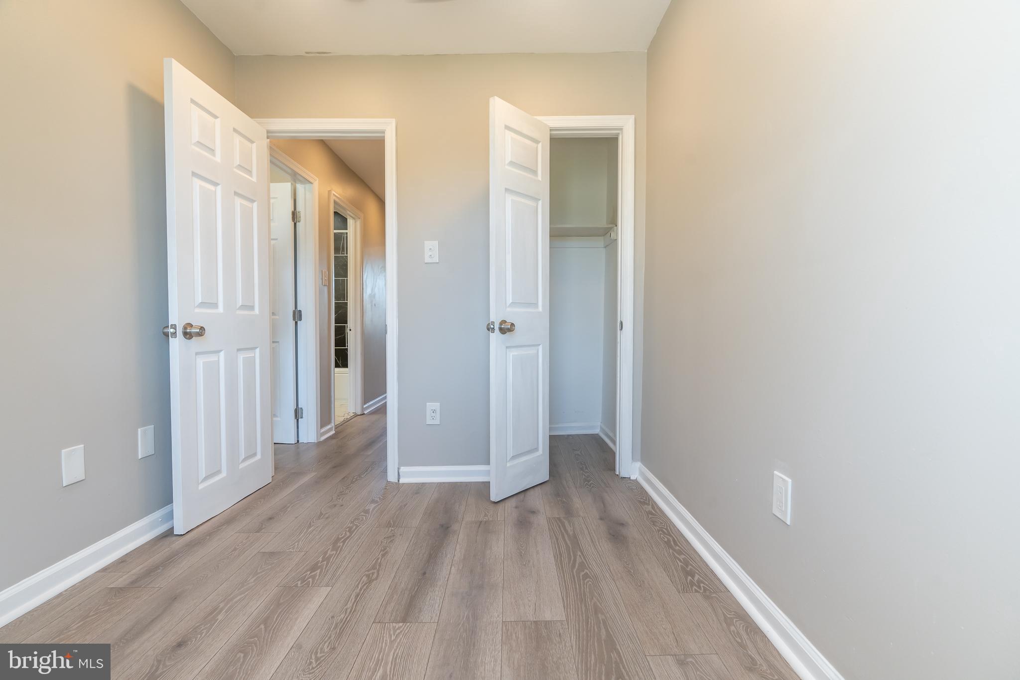 FRANKFORD - Residential