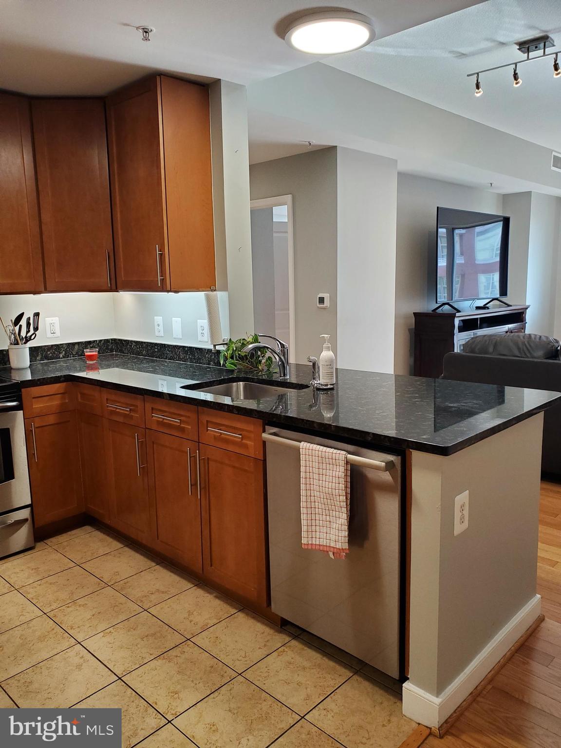 NATIONAL HARBOR - Residential Lease