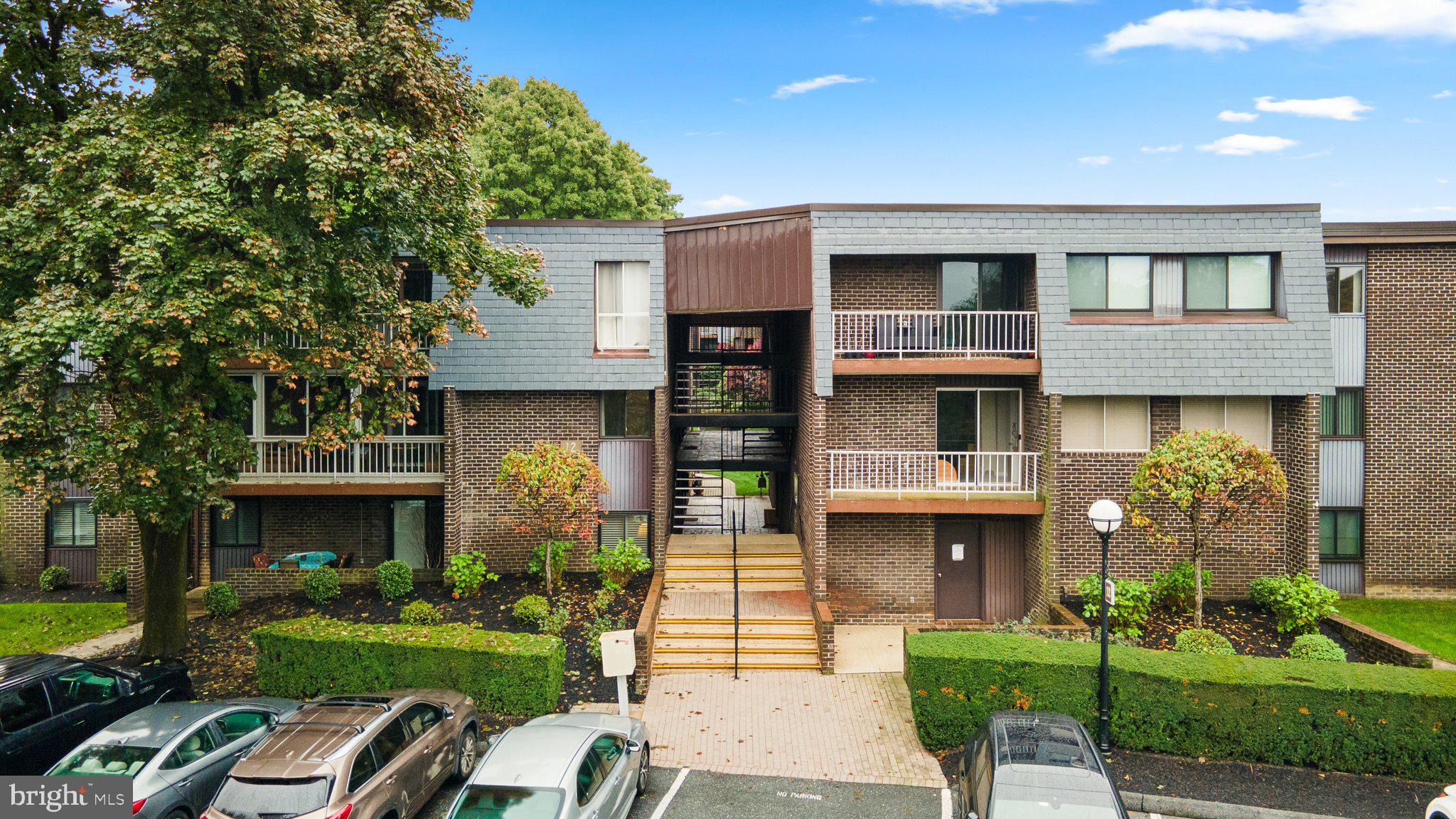 STEVENSON VILLAGE CONDO - Residential