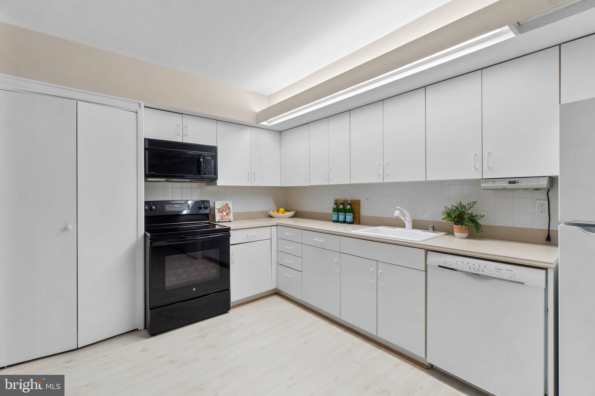 STEVENSON VILLAGE CONDO - Residential