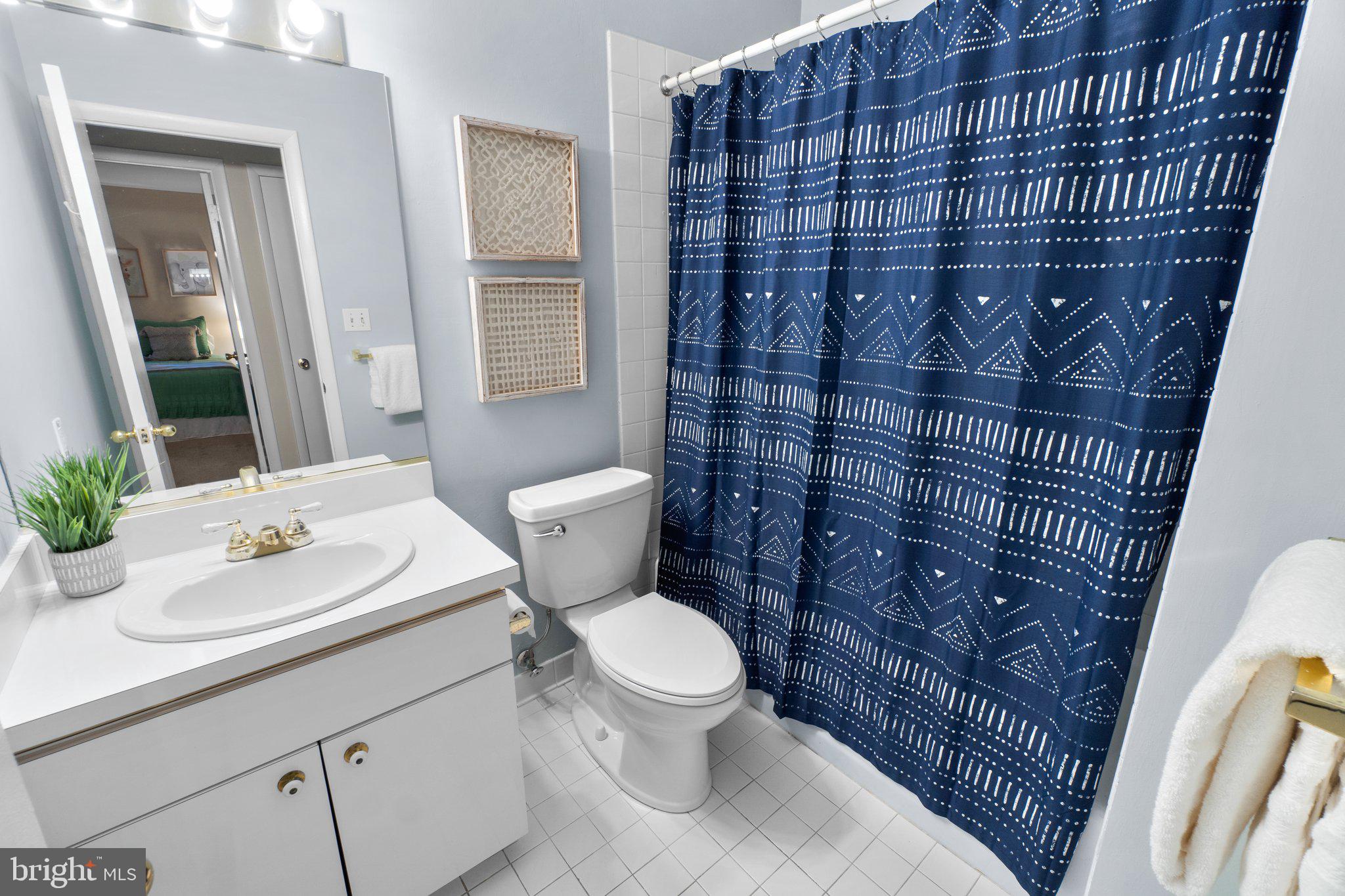 STEVENSON VILLAGE CONDO - Residential