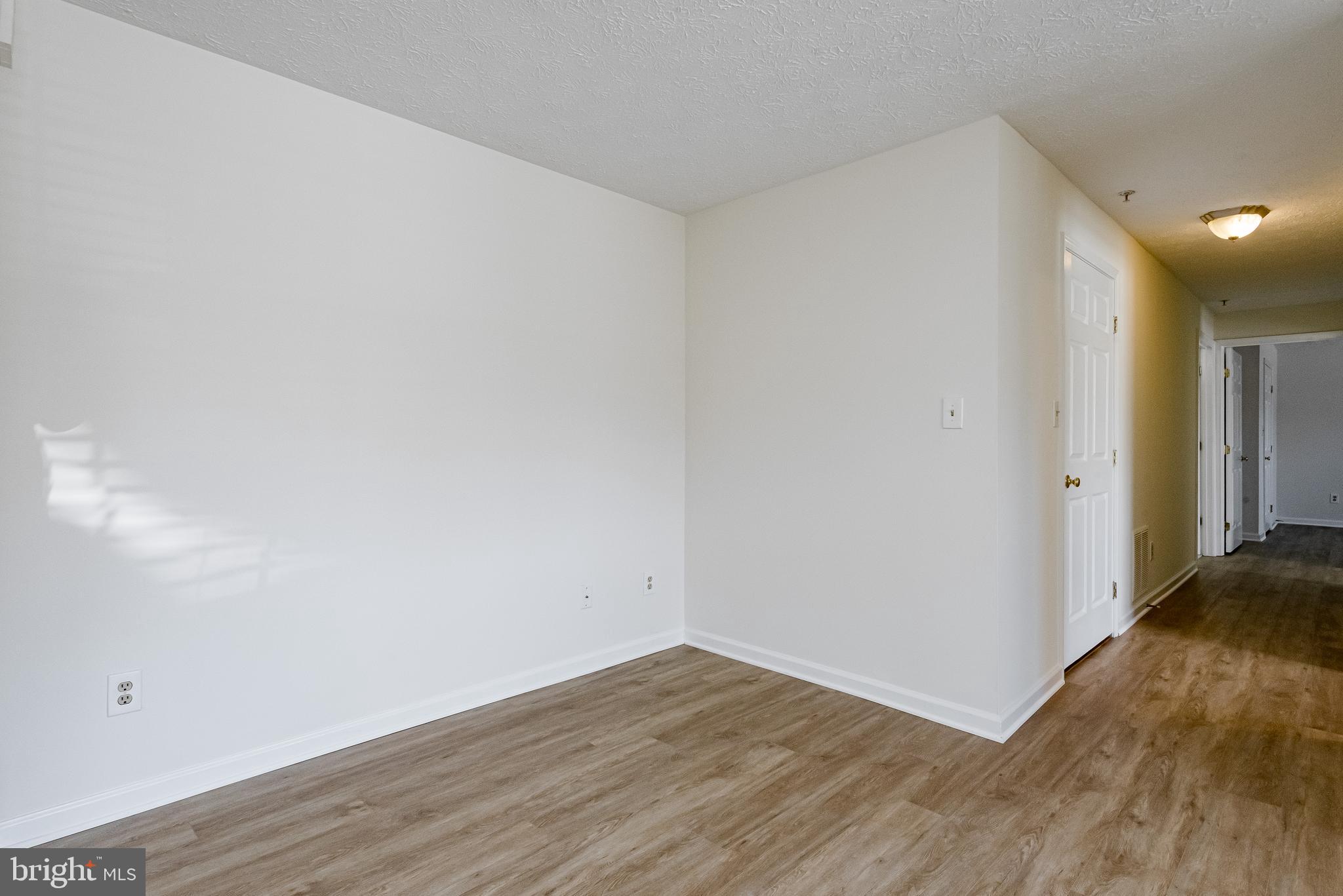 PINEY ORCHARD - Residential Lease