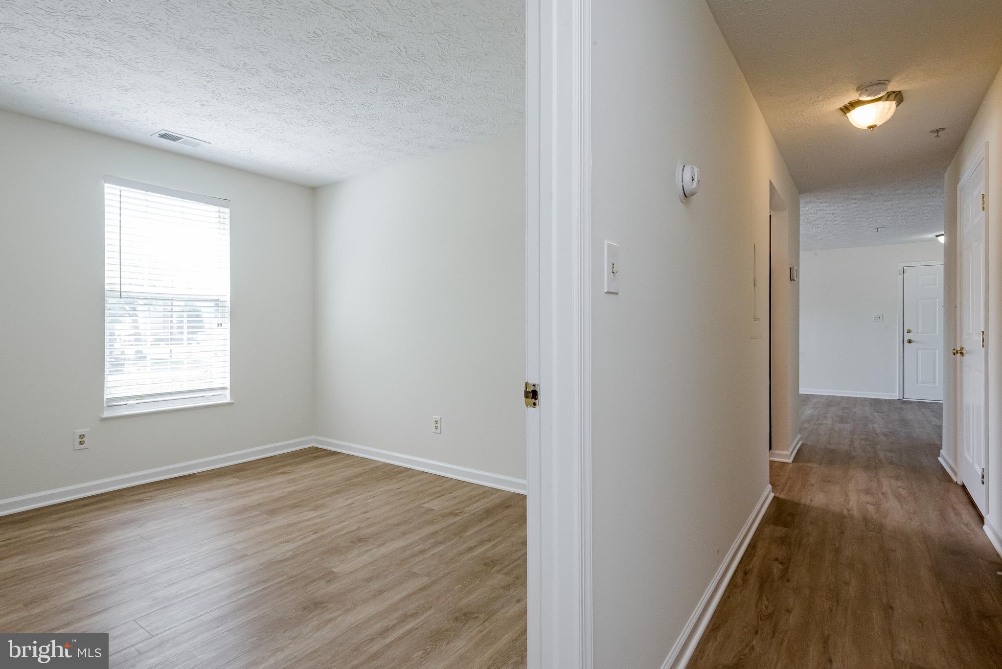 PINEY ORCHARD - Residential Lease