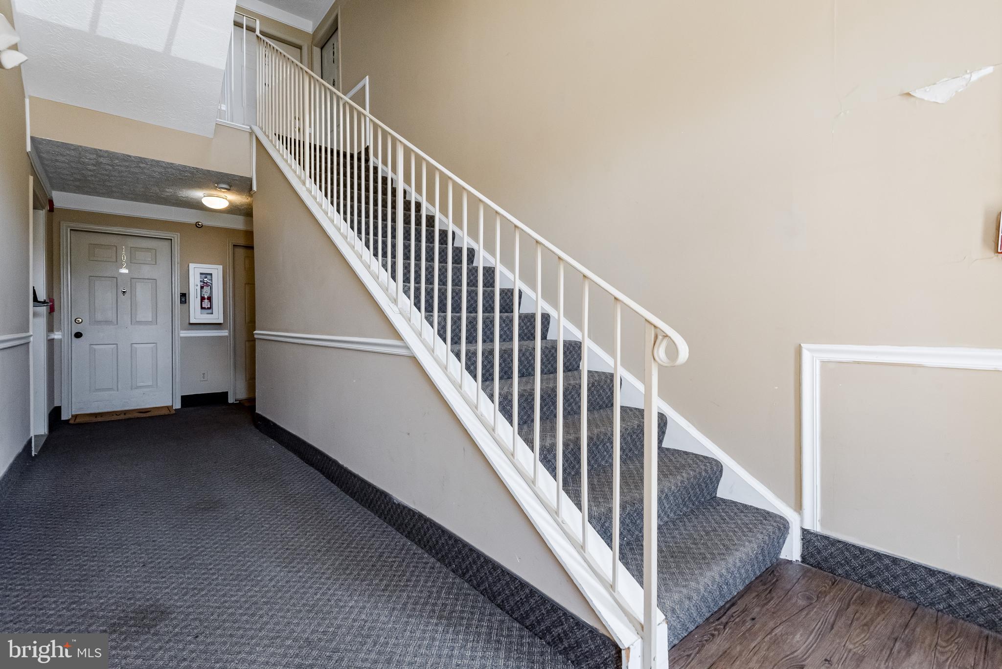 PINEY ORCHARD - Residential Lease